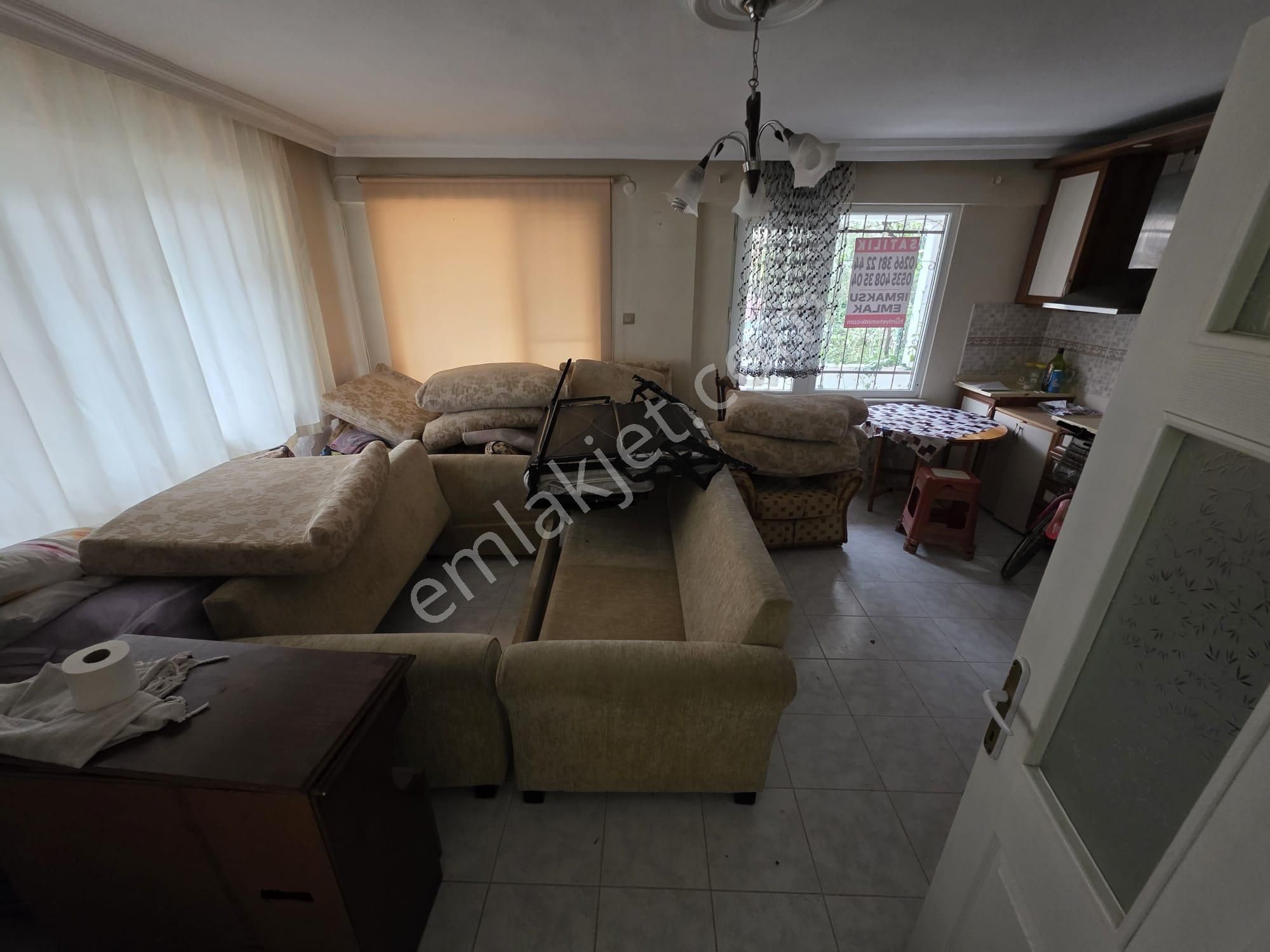 Yetkili Irmaksudan Akçay Da 4 Katlı Bahçeli 3+2 Hesaplı Villa - Görsel 5