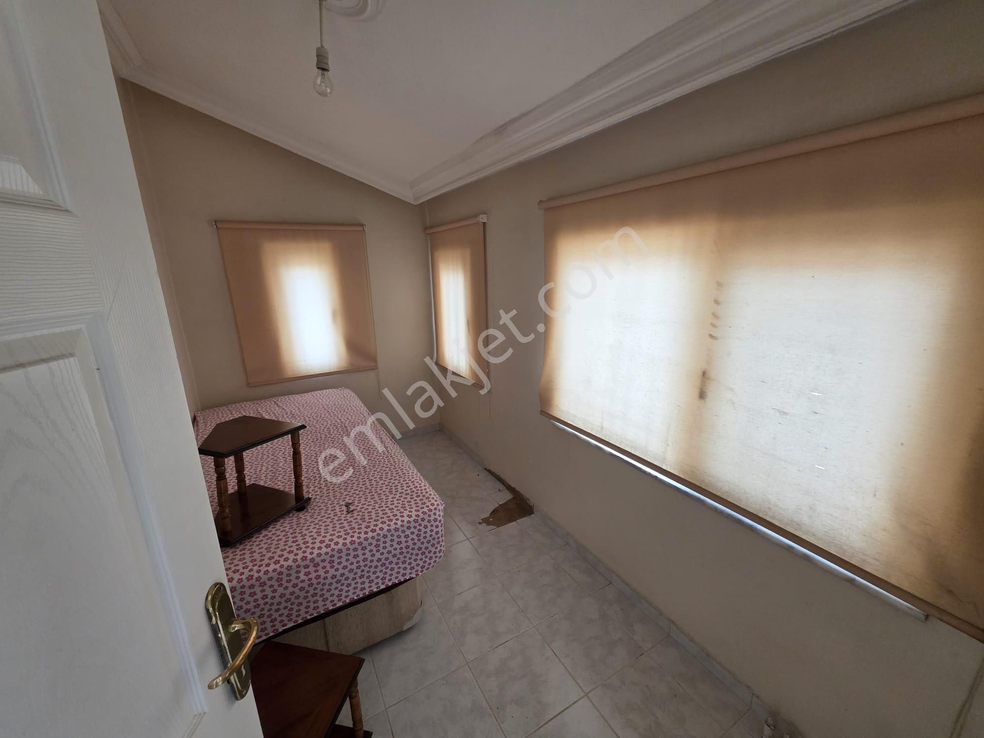 Yetkili Irmaksudan Akçay Da 4 Katlı Bahçeli 3+2 Hesaplı Villa - Görsel 28