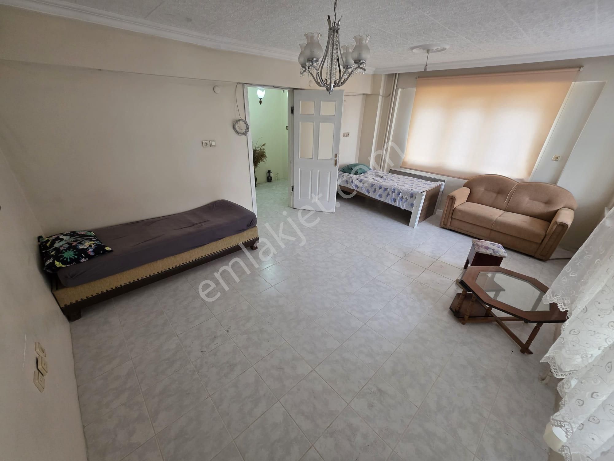 Yetkili Irmaksudan Akçay Da 4 Katlı Bahçeli 3+2 Hesaplı Villa - Görsel 12