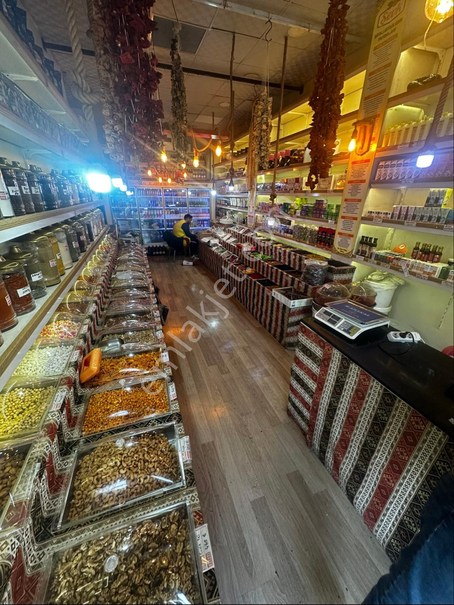 Seyrantepe – Liv Hospıtal Civarıköylü Garajı Karşısıdevren Satılık Kuruyeşim & Aktariye Dükkânı - Görsel 6