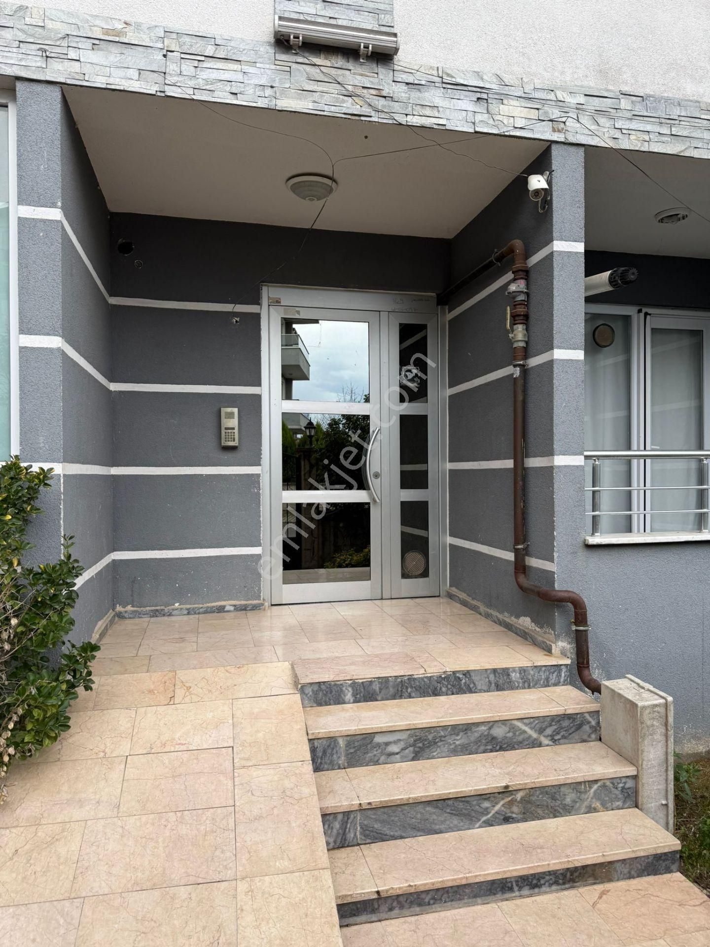 Remax Palas'tan Kartepe Hasanpaşa Mah. 2+1 Satılık Daire - Görsel 9