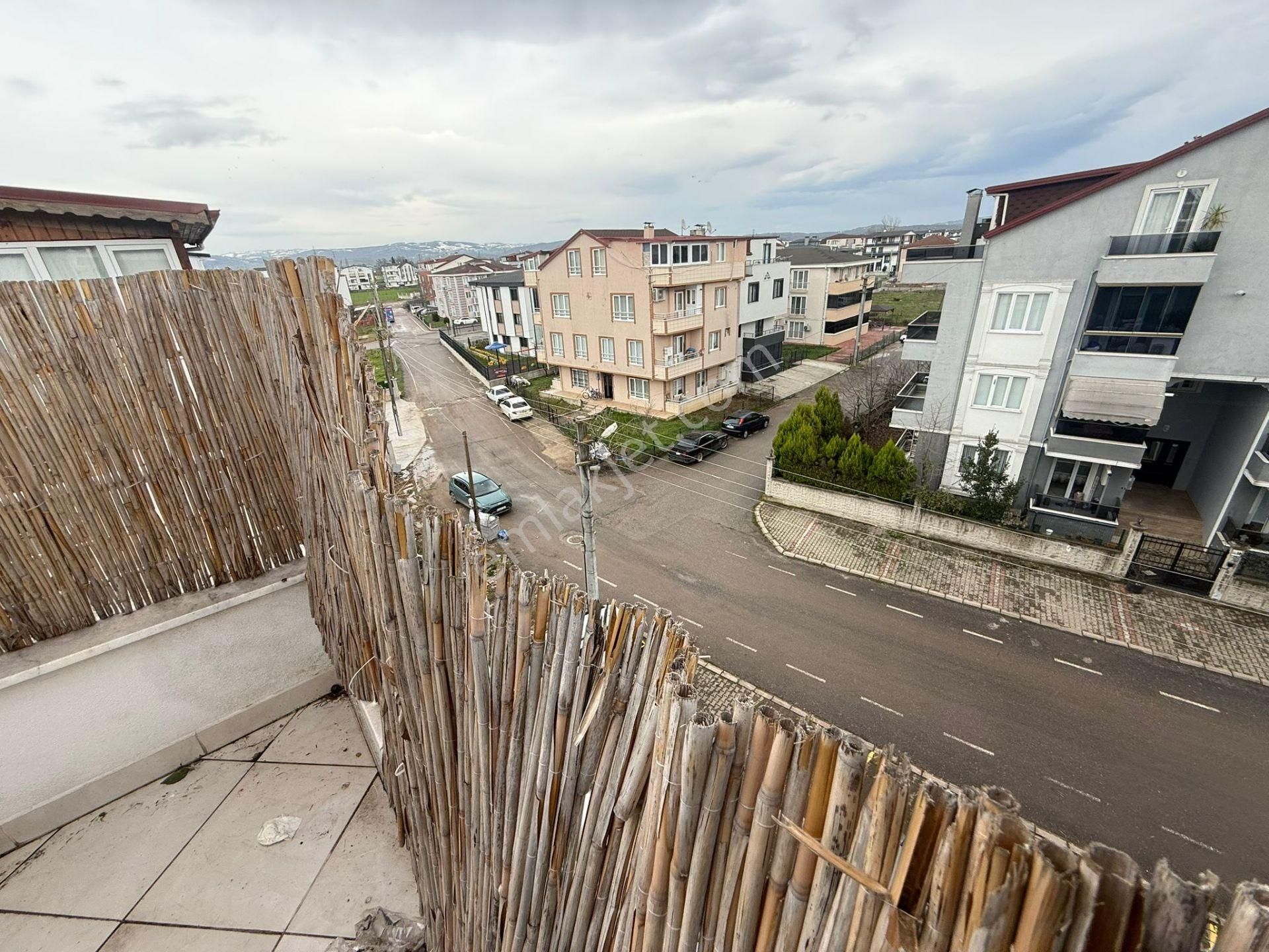 Remax Palas'tan Kartepe Hasanpaşa Mah. 2+1 Satılık Daire - Görsel 6