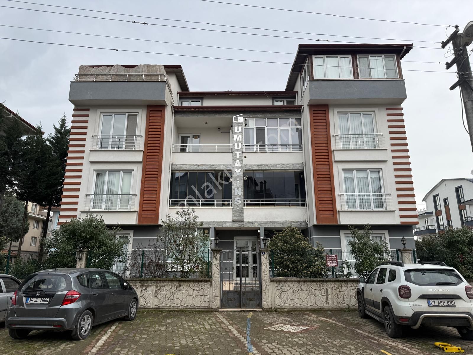 Remax Palas'tan Kartepe Hasanpaşa Mah. 2+1 Satılık Daire