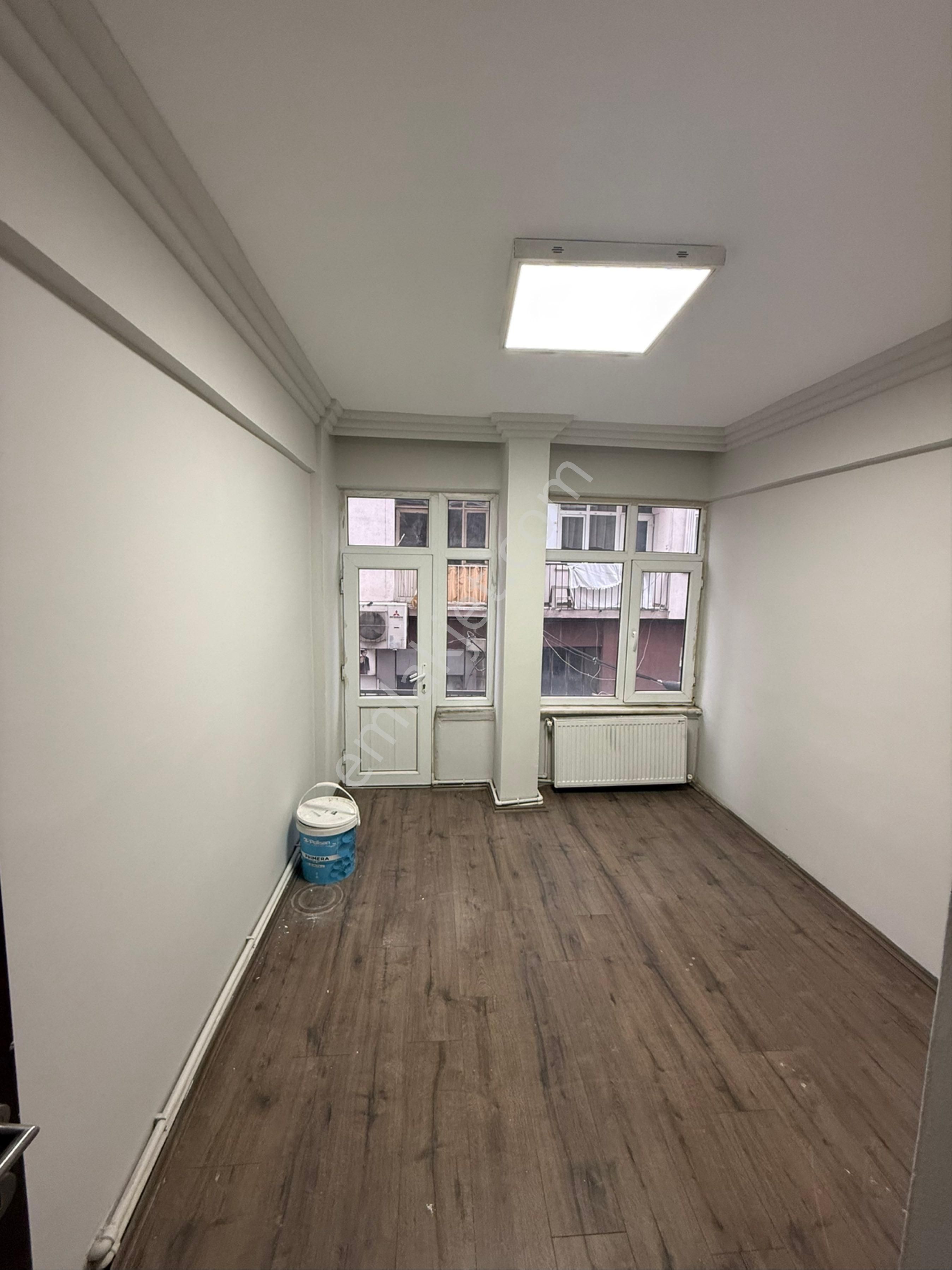 Bulvara Cephe İci Full Yapılı Kiralık Daire - Görsel 10