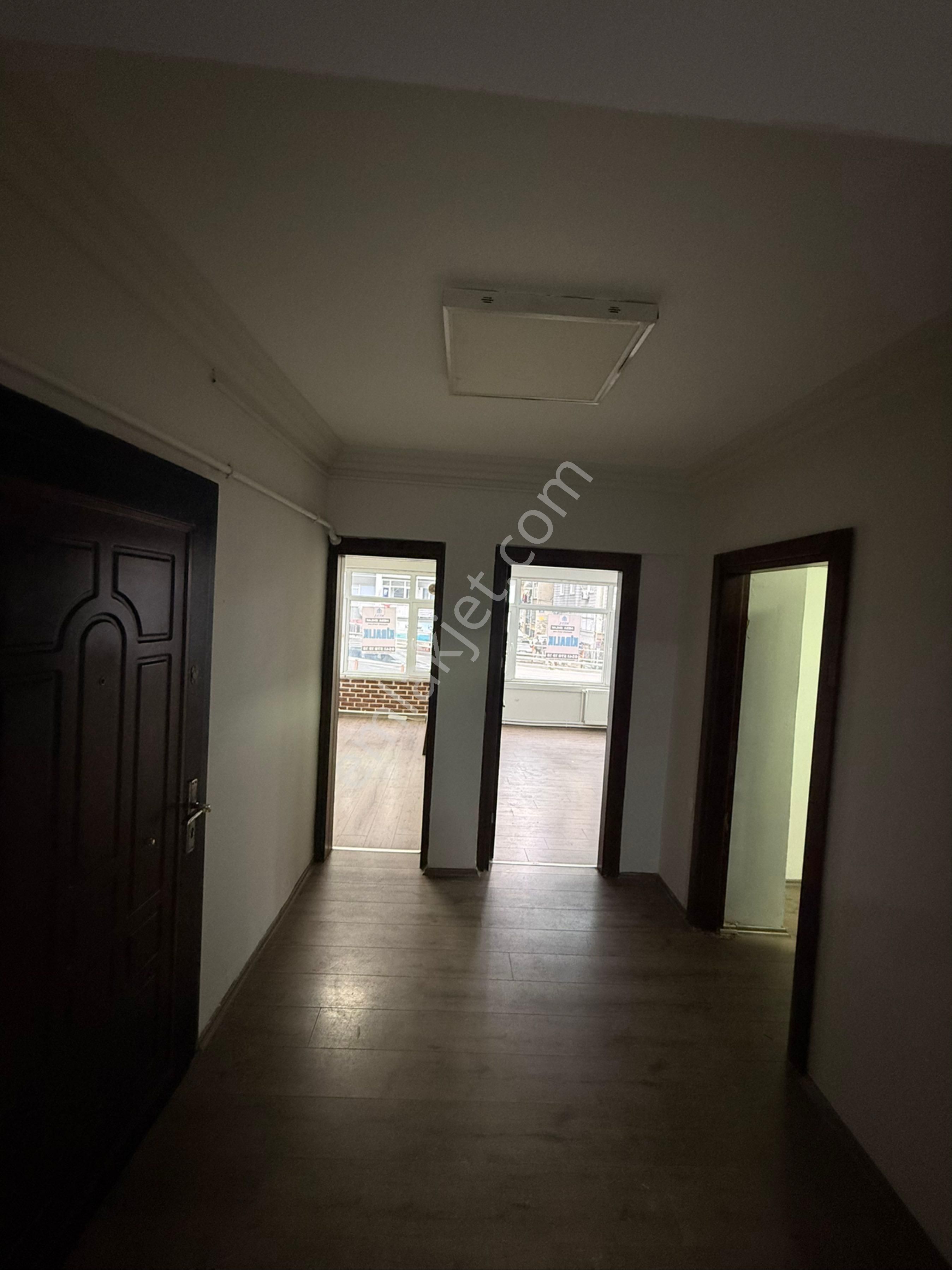 Bulvara Cephe İci Full Yapılı Kiralık Daire - Görsel 8