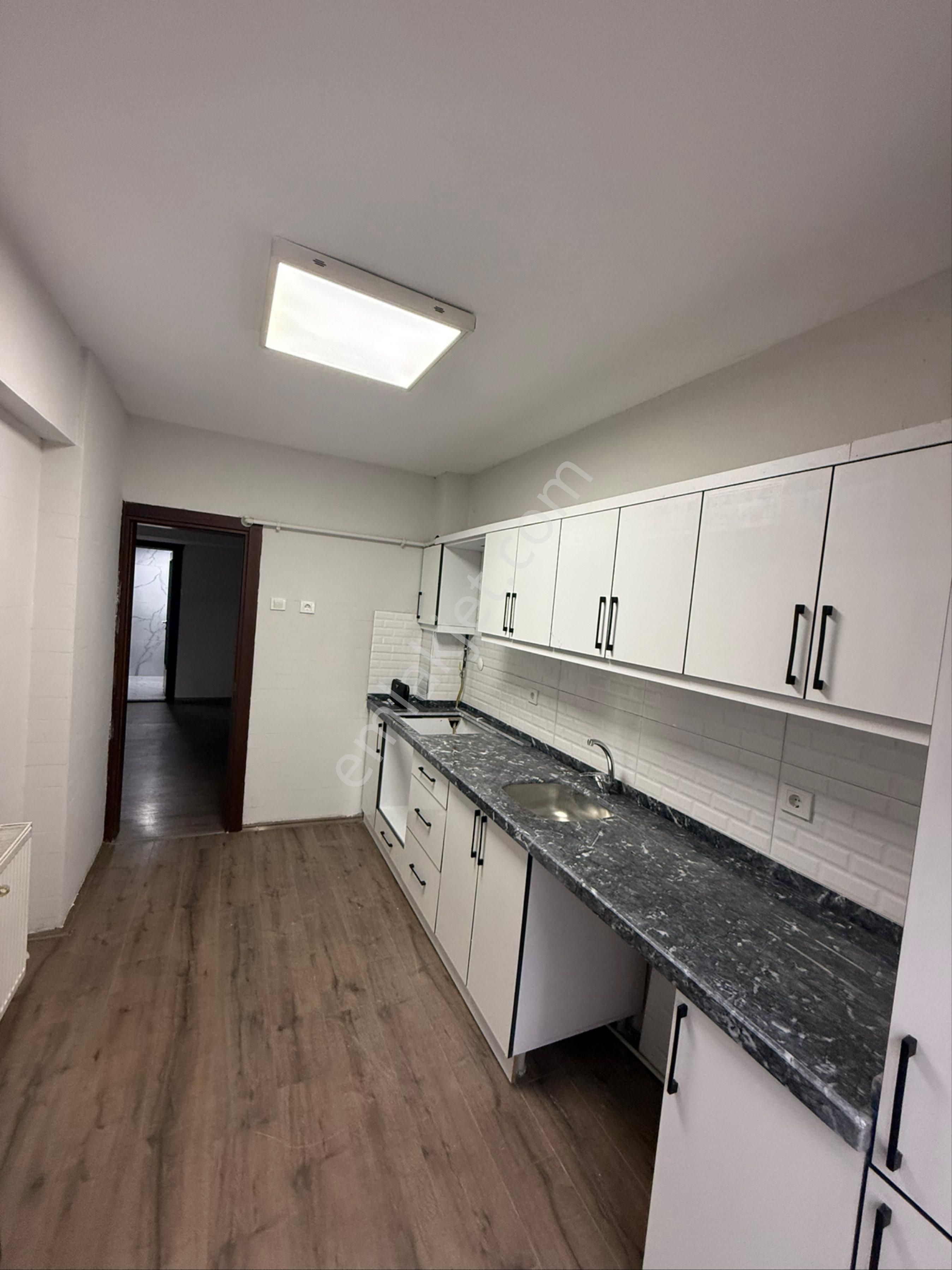 Bulvara Cephe İci Full Yapılı Kiralık Daire - Görsel 5