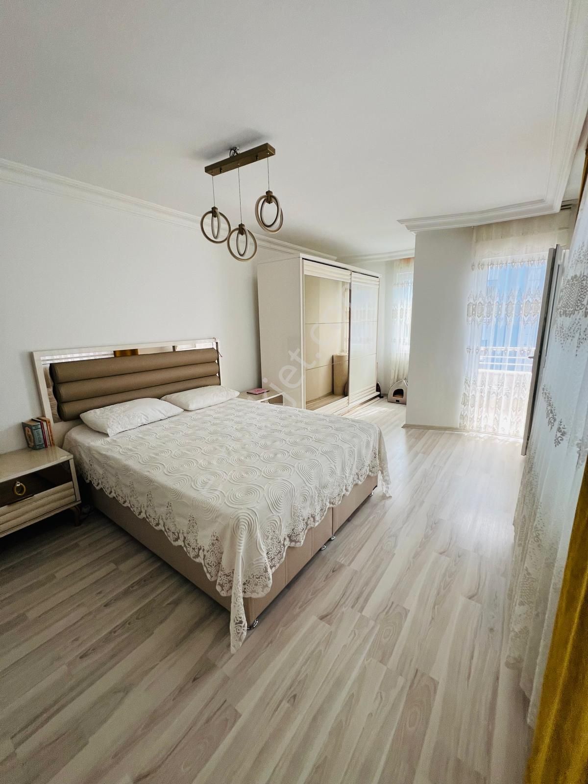 Pendik Güzelyalıda Satılık Yol Üstü Kredili 4+2 190m2 2 Daire Gibi Manzaralı Dubles - Görsel 8