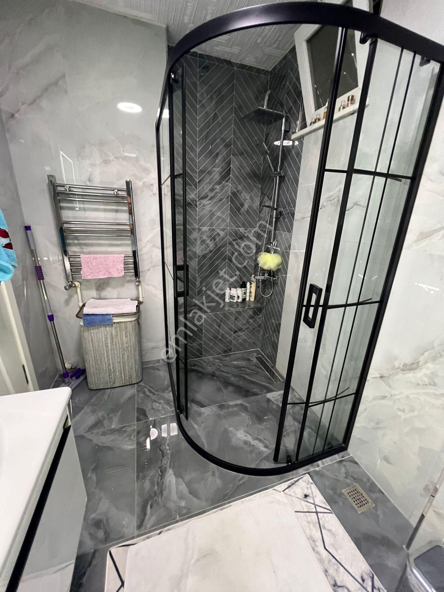 Pendik Güzelyalıda Satılık Yol Üstü Kredili 4+2 190m2 2 Daire Gibi Manzaralı Dubles - Görsel 18