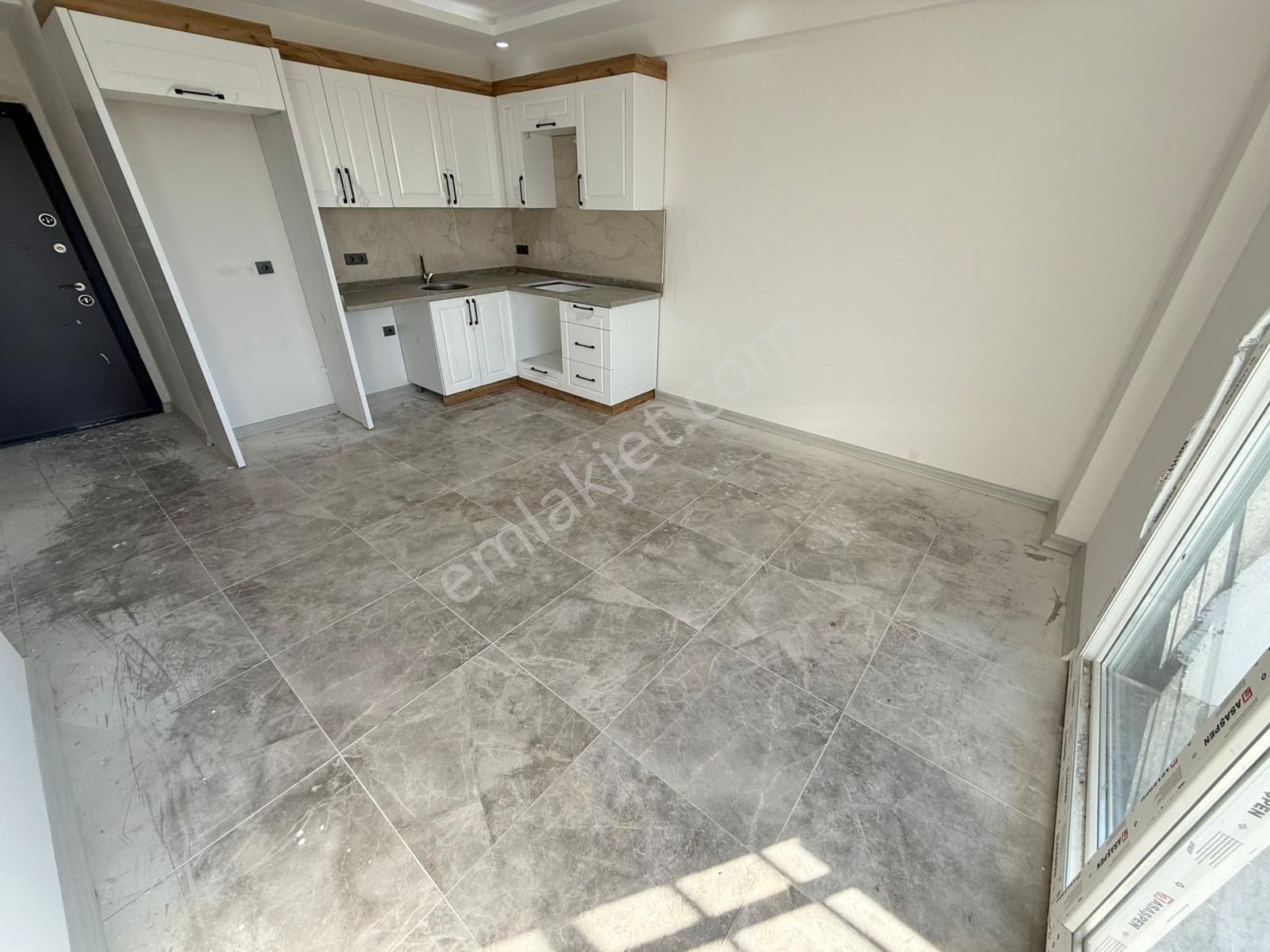 Yüksel'den Badem Alanında Yerden Isıtmalı 1+1 Sıfır Arakat Daire - Görsel 3