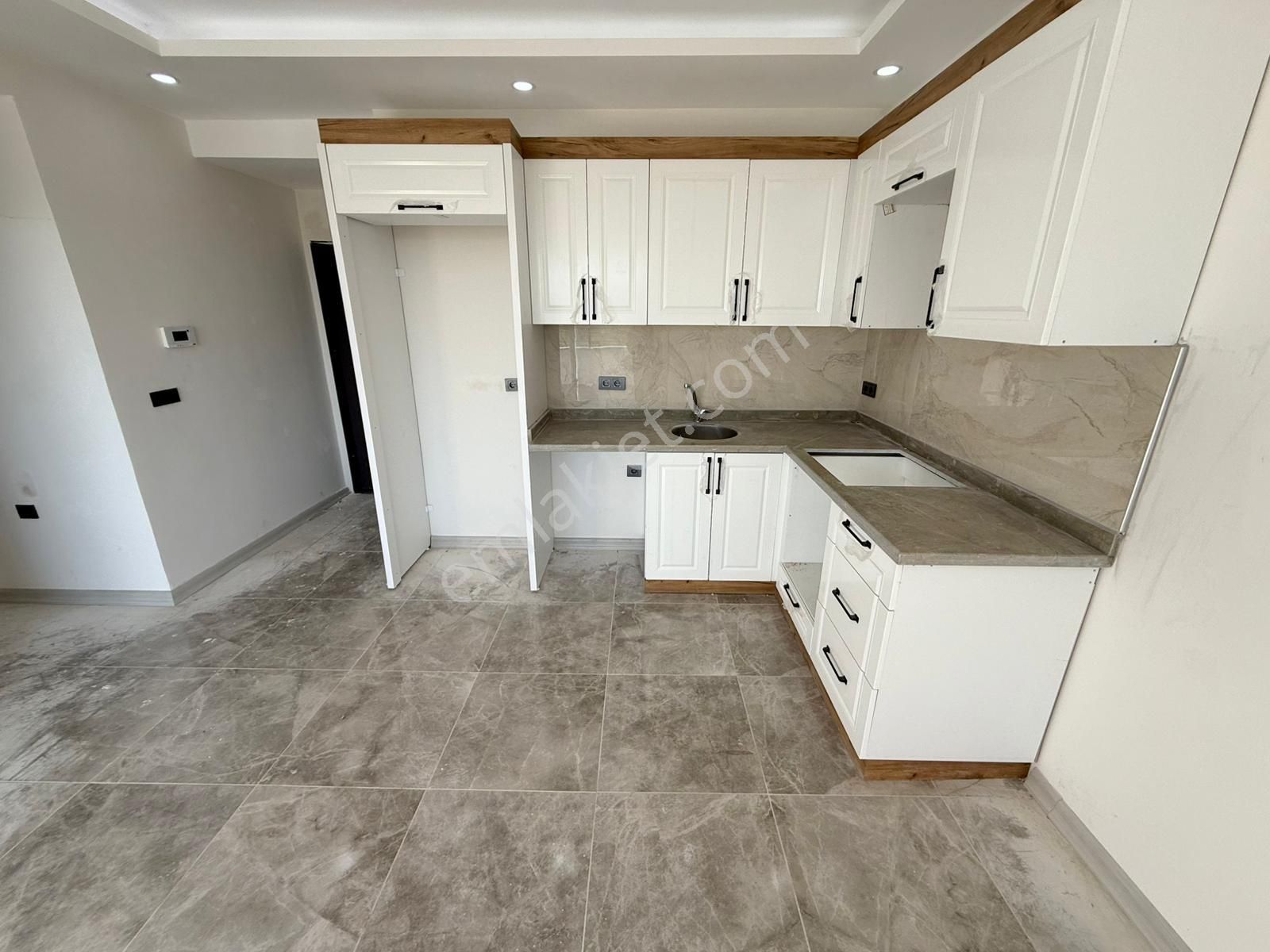 Yüksel'den Badem Alanında Yerden Isıtmalı 1+1 Sıfır Arakat Daire - Görsel 8