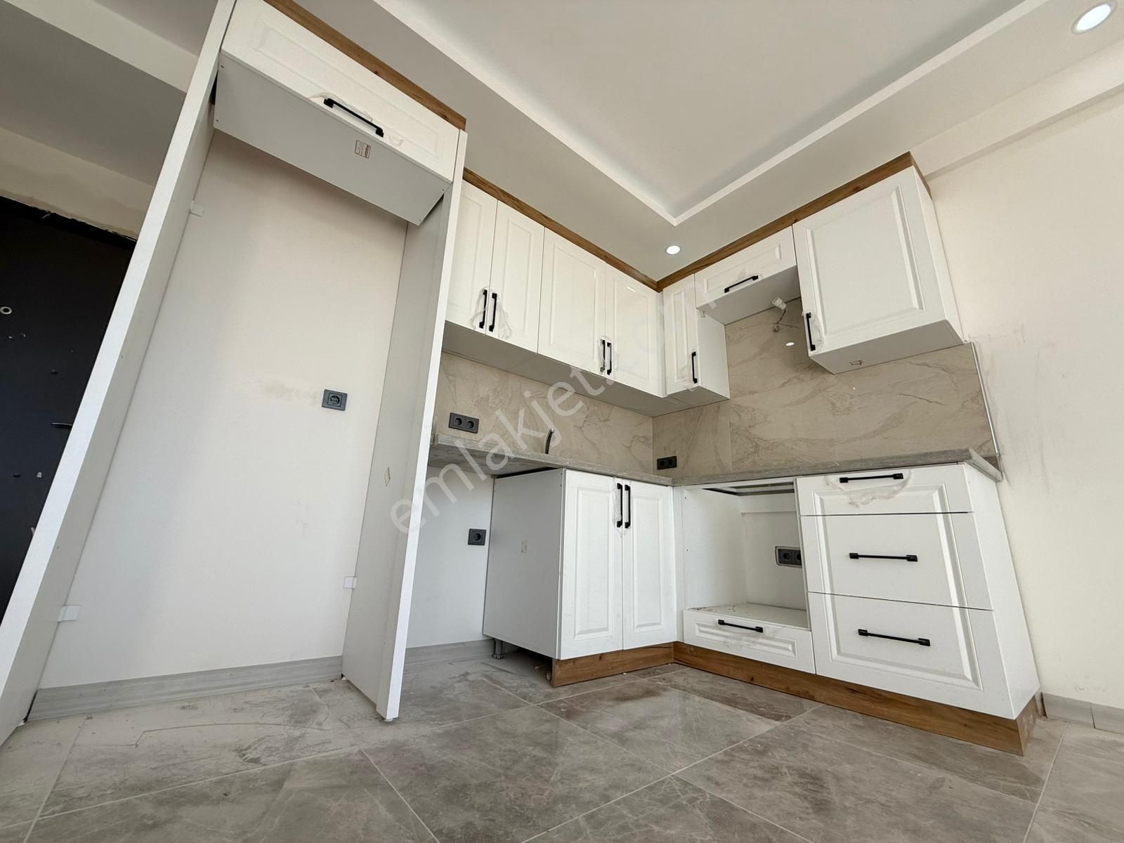 Yüksel'den Badem Alanında Yerden Isıtmalı 1+1 Sıfır Arakat Daire - Görsel 10