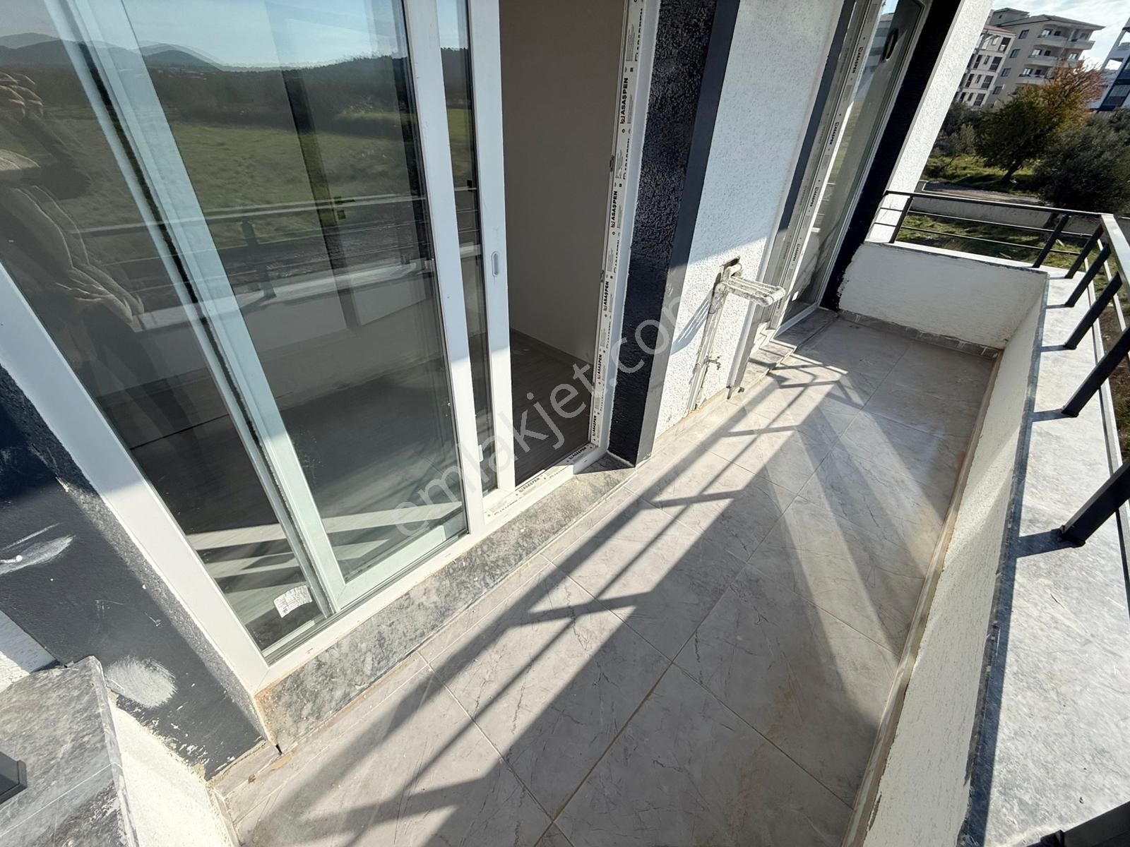 Yüksel'den Badem Alanında Yerden Isıtmalı 1+1 Sıfır Arakat Daire - Görsel 17