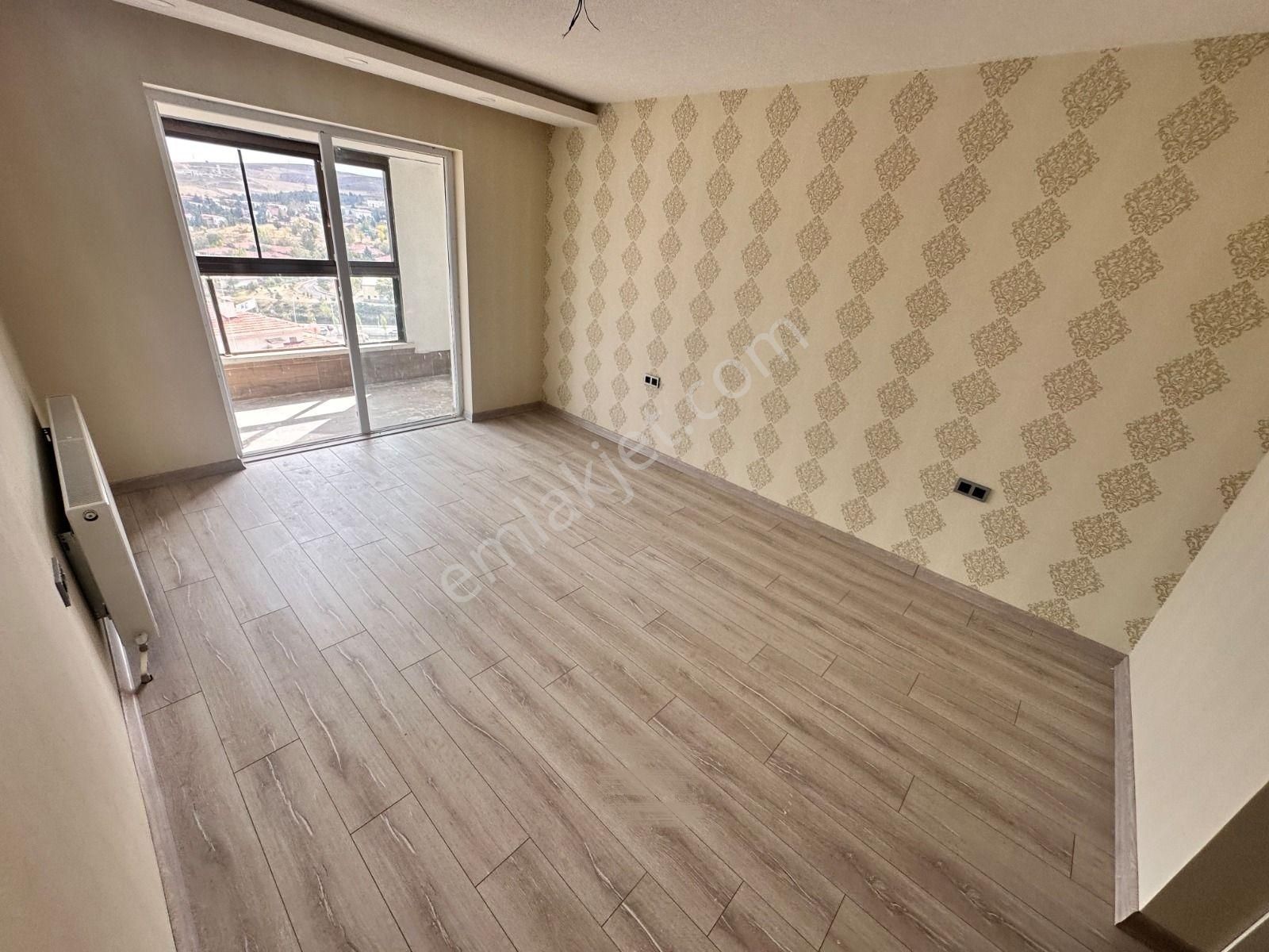 Ayzen'den Saray'da Peyzaj Alanı En Geniş Satılık 4+1 Daire - Görsel 2