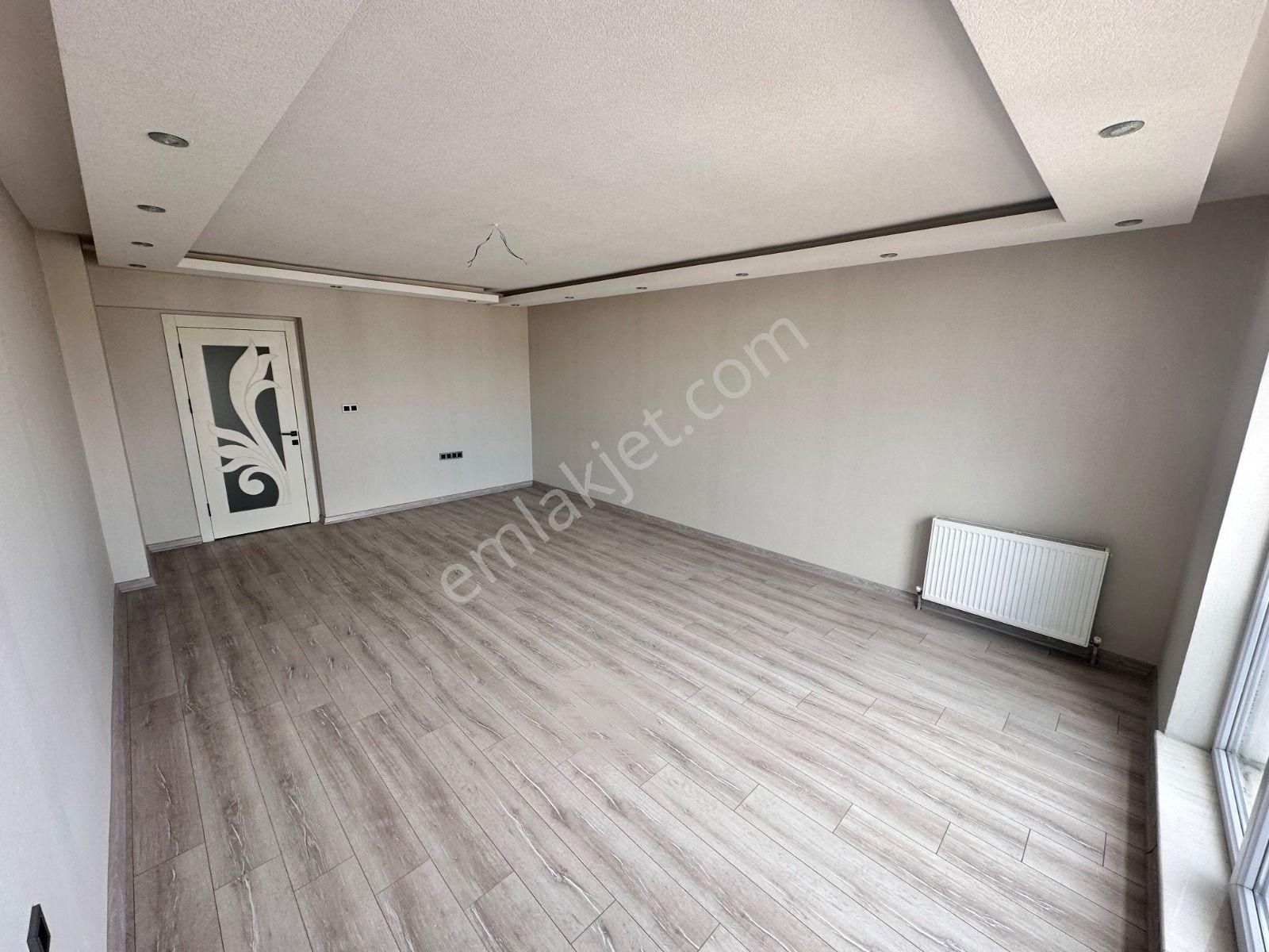 Ayzen'den Saray'da Peyzaj Alanı En Geniş Satılık 4+1 Daire - Görsel 9