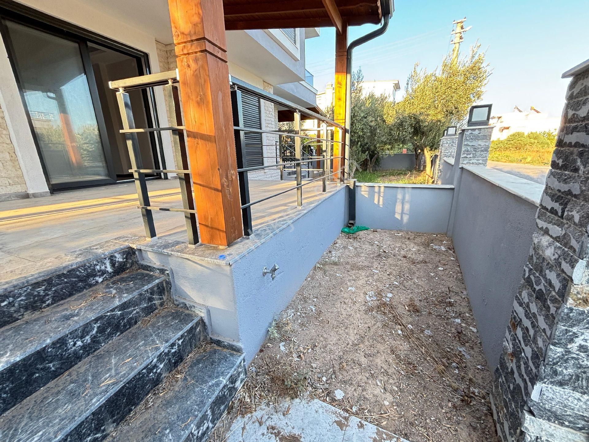 İzmir Seferihisar Doğanbey Merkezi Konumda Bahçeli Sıfır 2+1 Satılık Villa - Görsel 4