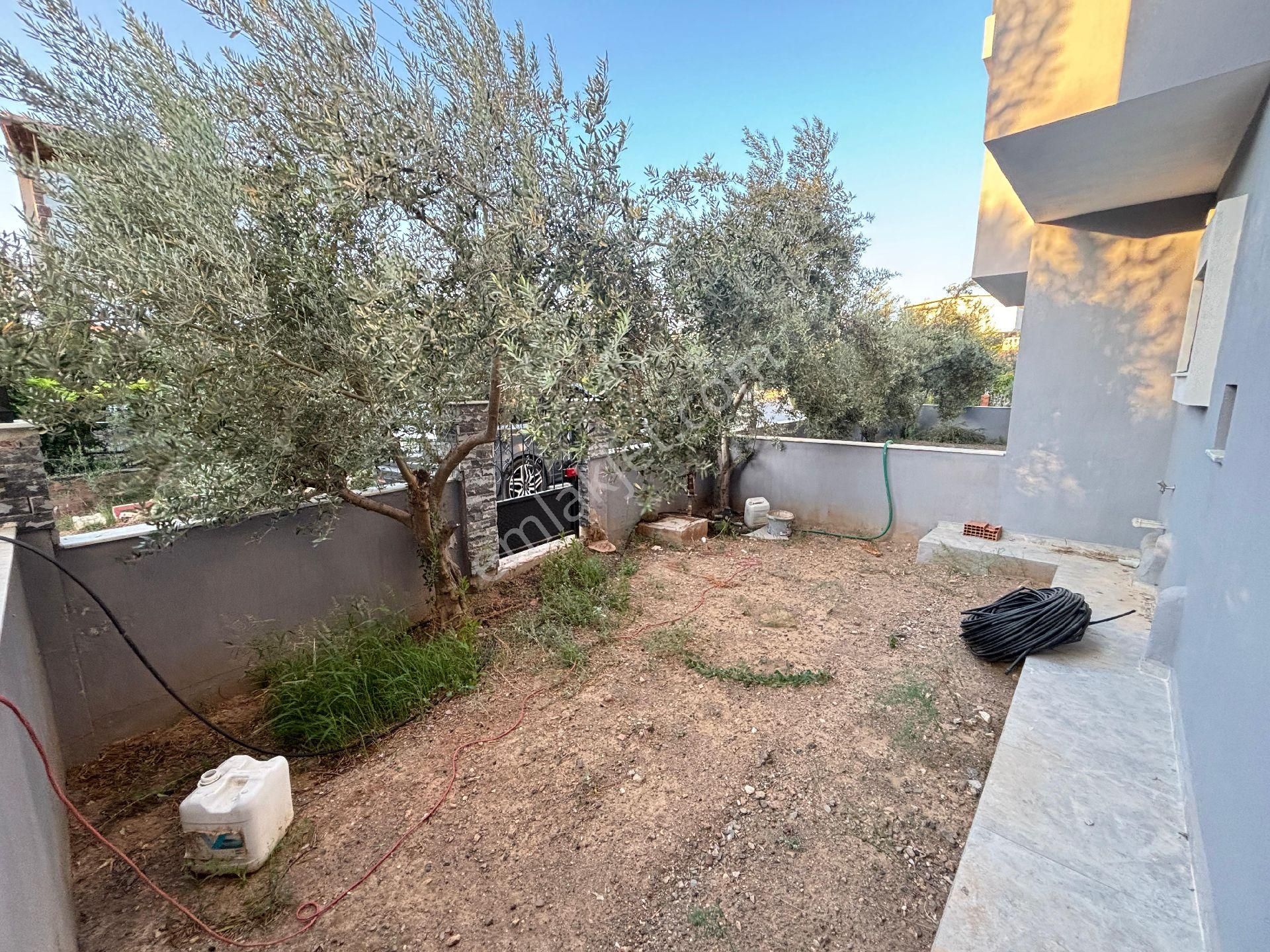 İzmir Seferihisar Doğanbey Merkezi Konumda Bahçeli Sıfır 2+1 Satılık Villa - Görsel 11