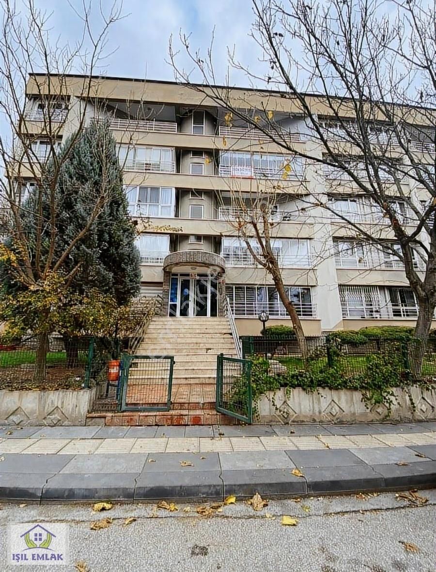 Isıl Emlaktan Ozmuhtar Sıtesınde 3+1 Satılık Daıre