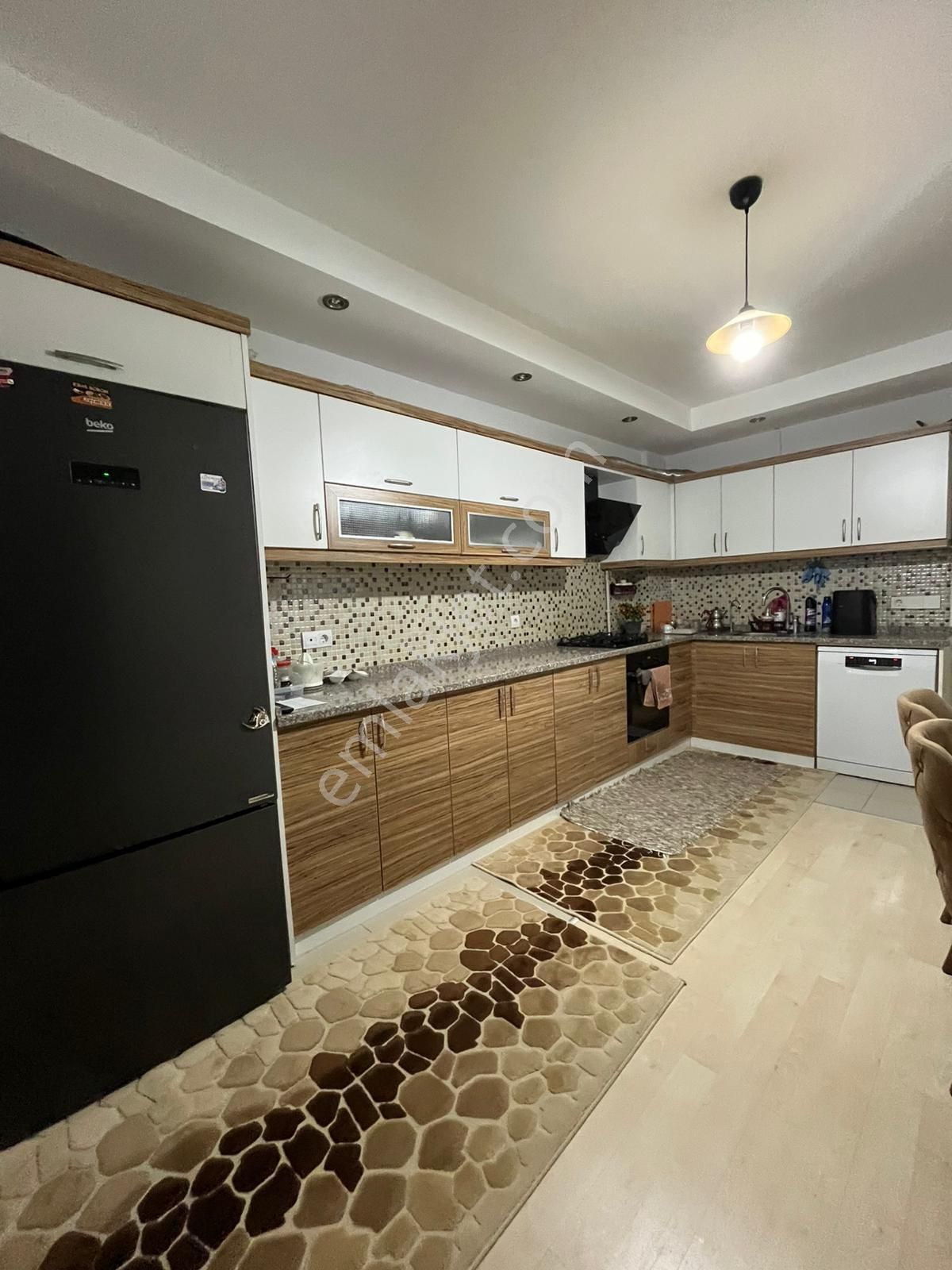 Denizli Merkez Atalarda 4+1 Asansörlü Çift Girişli Dublex Daire