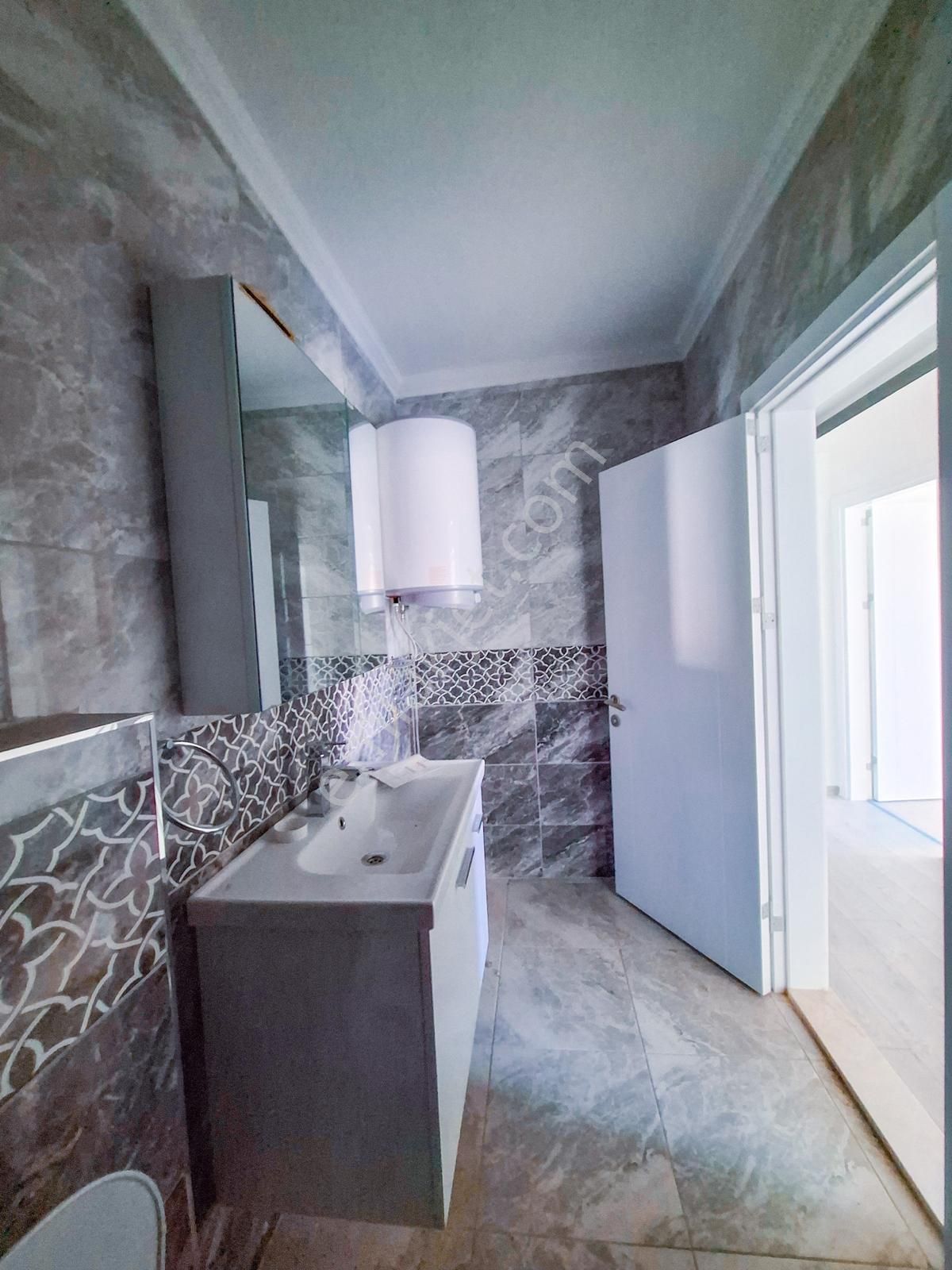 Şehir Merkezinde Havuzlu Güvenlikli Site İçinde Dubleks - Görsel 11