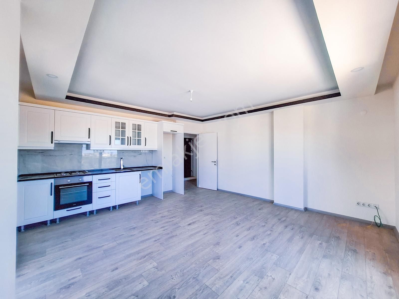 Şehir Merkezinde Havuzlu Güvenlikli Site İçinde Dubleks - Görsel 4