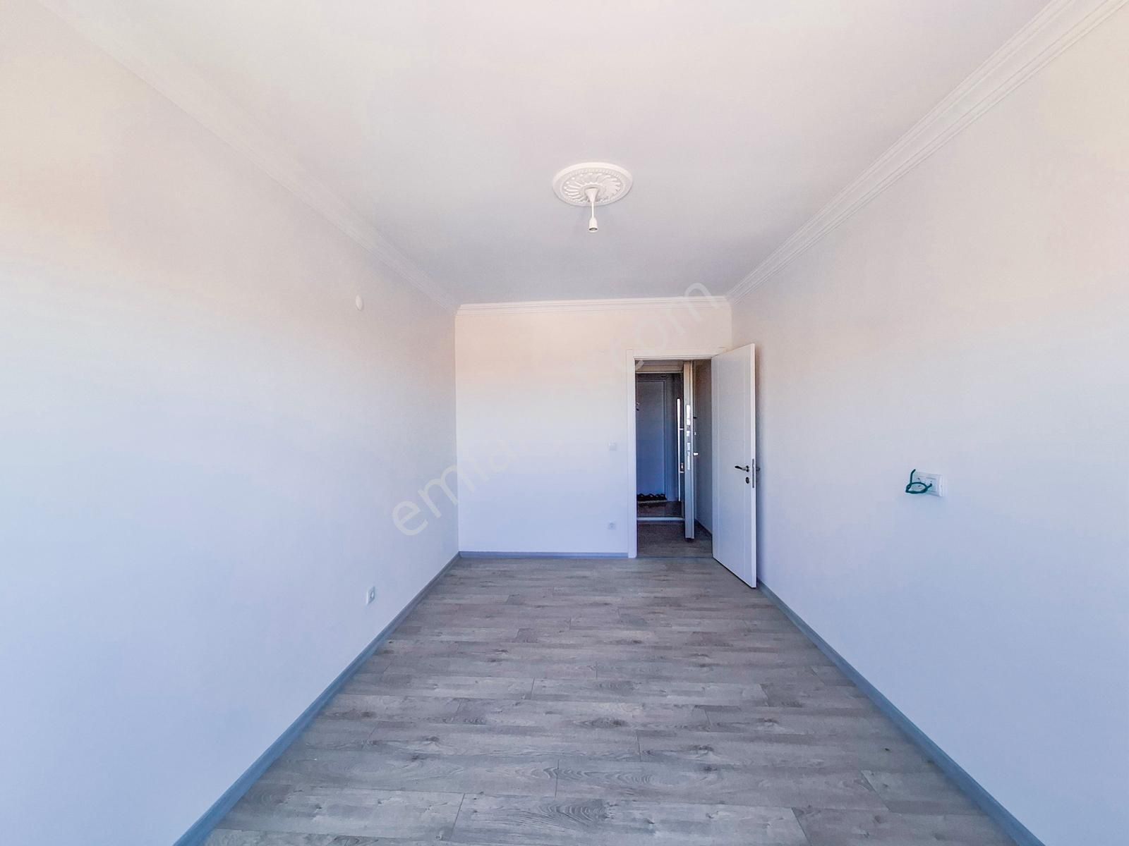 Şehir Merkezinde Havuzlu Güvenlikli Site İçinde Dubleks - Görsel 9