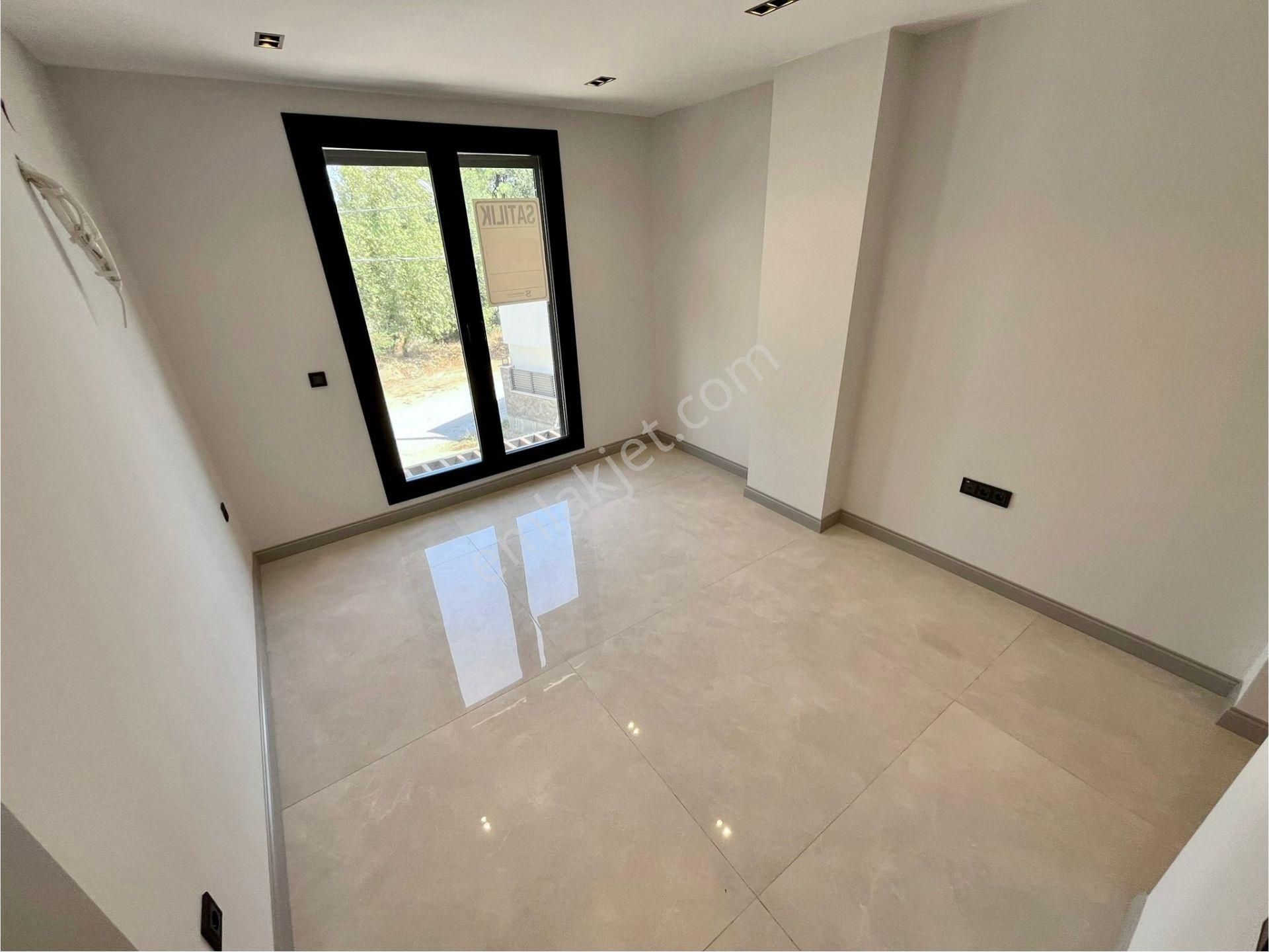 Yükselde Gürede Tam Bağımsız Havuzlu Otoparklı Satılık 3+1 Villa - Görsel 20