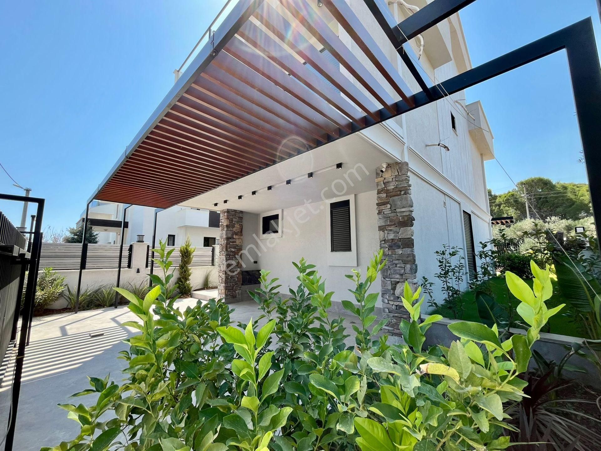 Yükselde Gürede Tam Bağımsız Havuzlu Otoparklı Satılık 3+1 Villa - Görsel 35