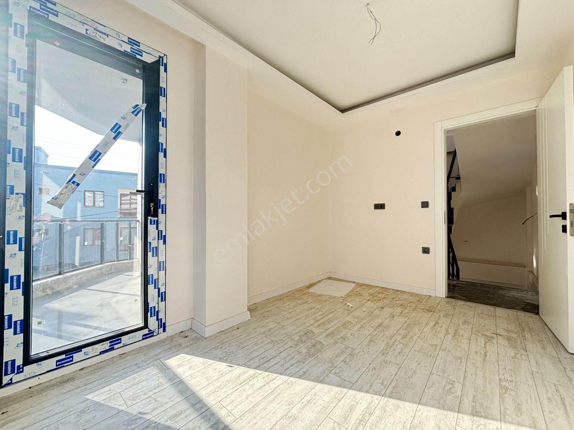 İzmir Seferihisar Ürkmez’de Denize 600 Metre Satılık 2+1 Villa - Görsel 19