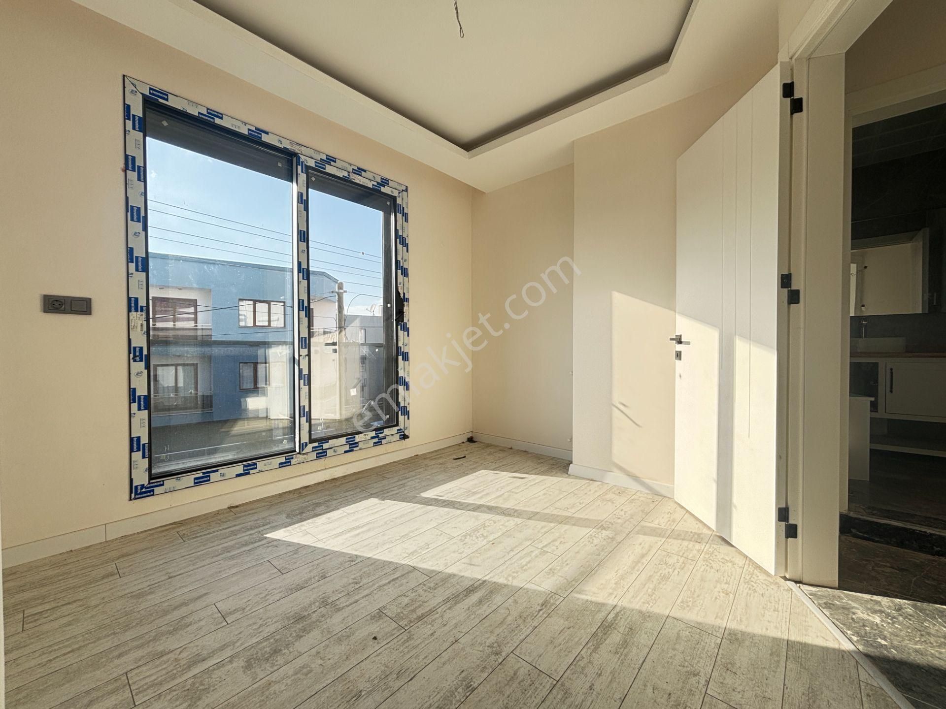 İzmir Seferihisar Ürkmez’de Denize 600 Metre Satılık 2+1 Villa - Görsel 24