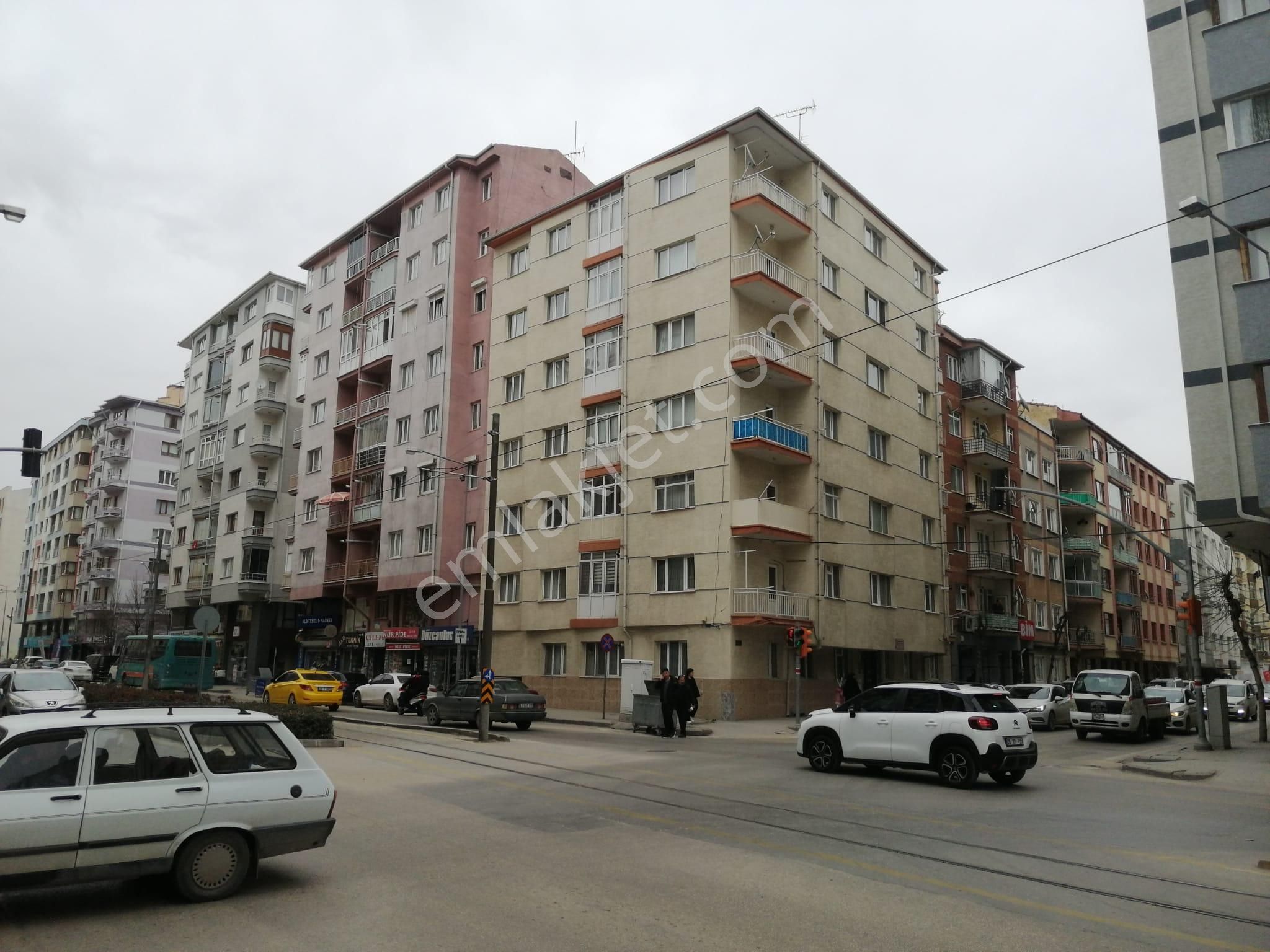 Recep Ümit'ten Mamure Mahallesi Kırım Caddesi Üzerinde Satılık Asansörlü Arakat 3+1 Fırsat Daire - Görsel 29