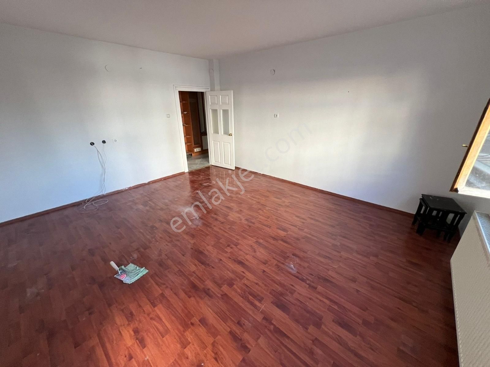 Adres'den Selçuklu Mah'de Ön Cephe Ulaşıma Yakın 3+1 - Görsel 27