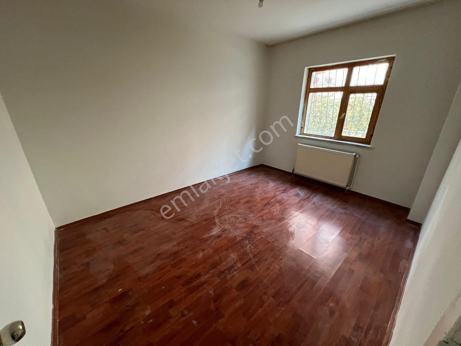 Adres'den Selçuklu Mah'de Ön Cephe Ulaşıma Yakın 3+1 - Görsel 11