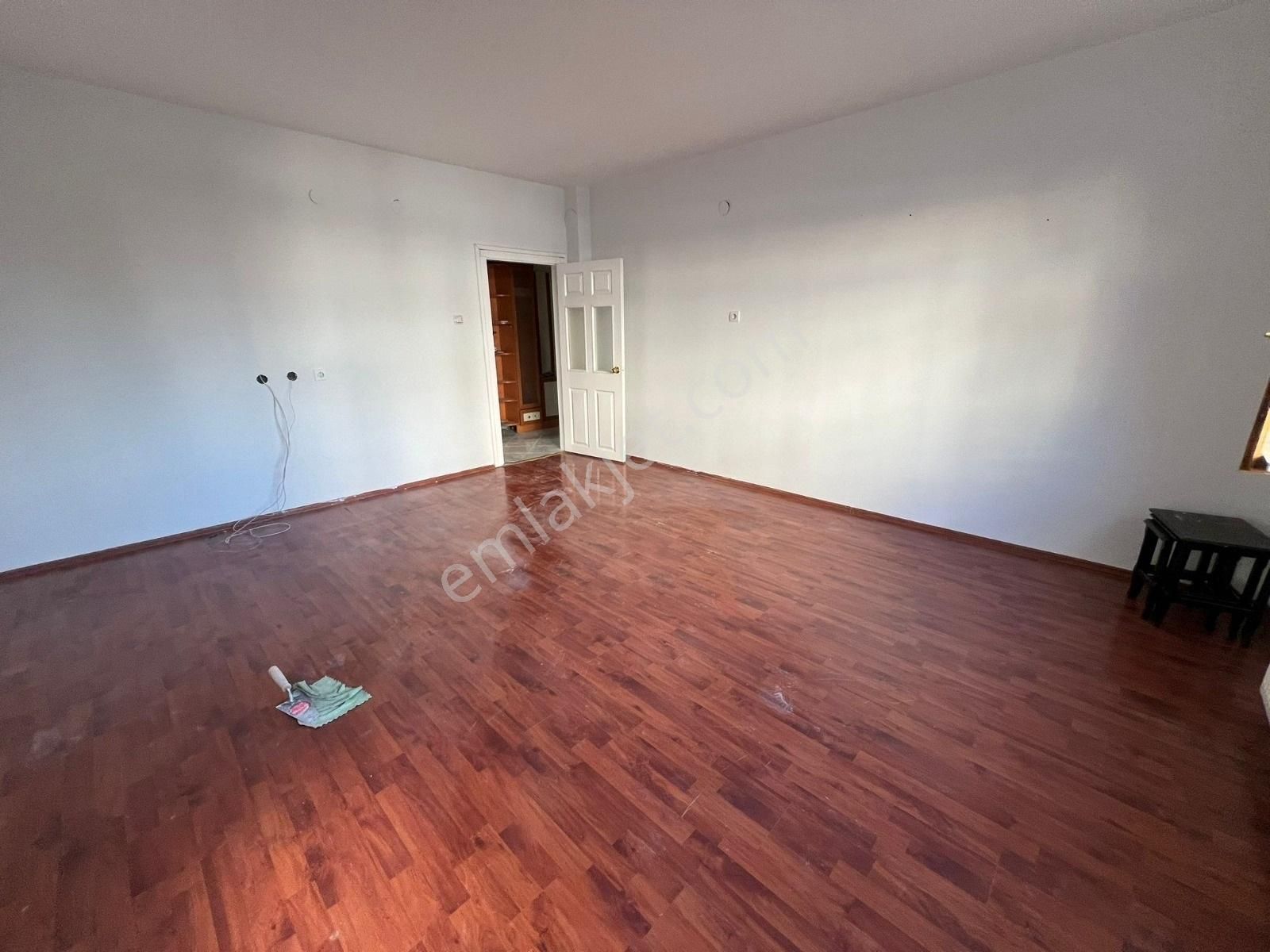 Adres'den Selçuklu Mah'de Ön Cephe Ulaşıma Yakın 3+1 - Görsel 2