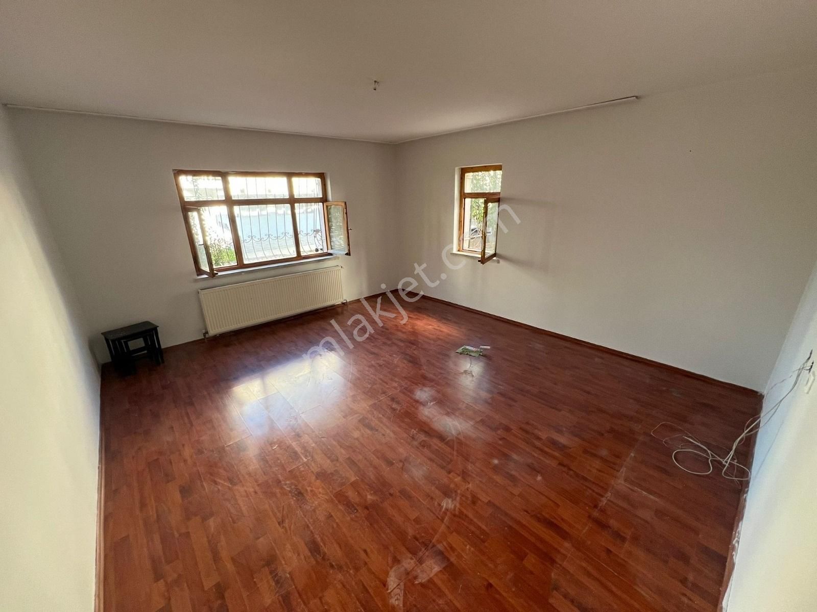 Adres'den Selçuklu Mah'de Ön Cephe Ulaşıma Yakın 3+1 - Görsel 9