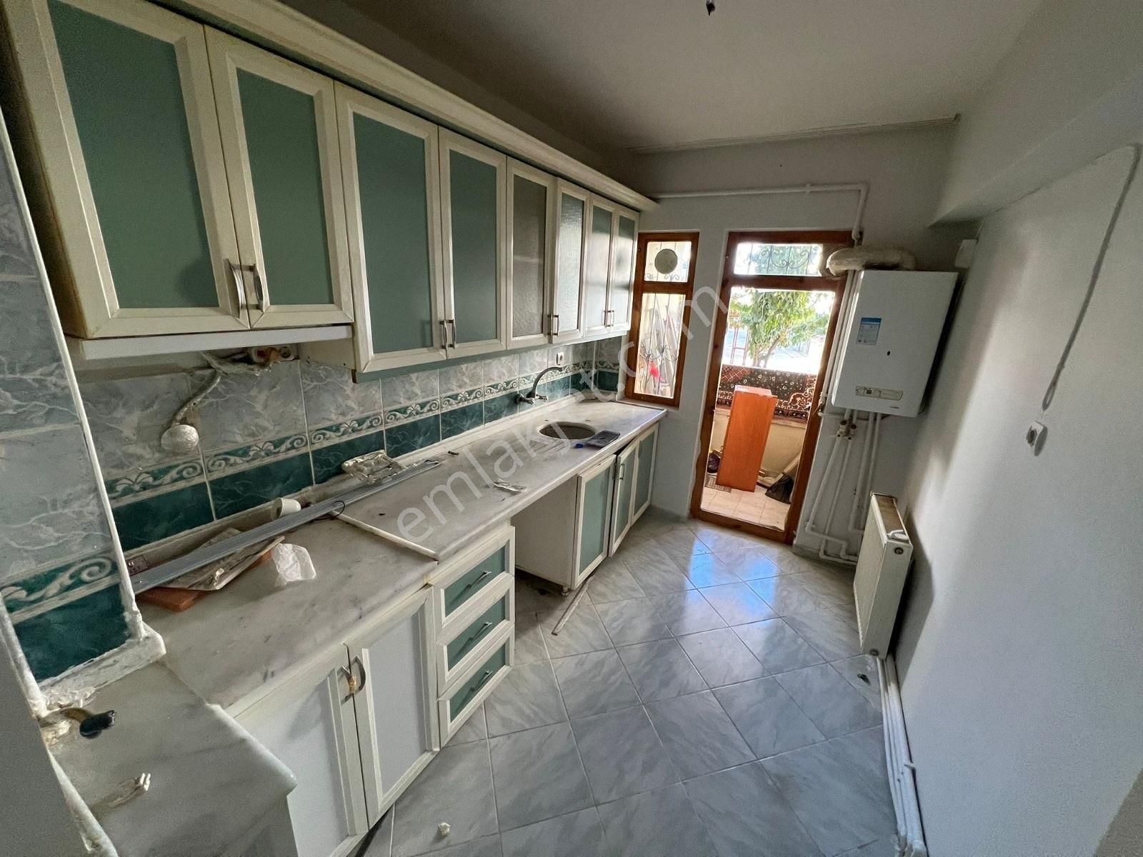 Adres'den Selçuklu Mah'de Ön Cephe Ulaşıma Yakın 3+1 - Görsel 12