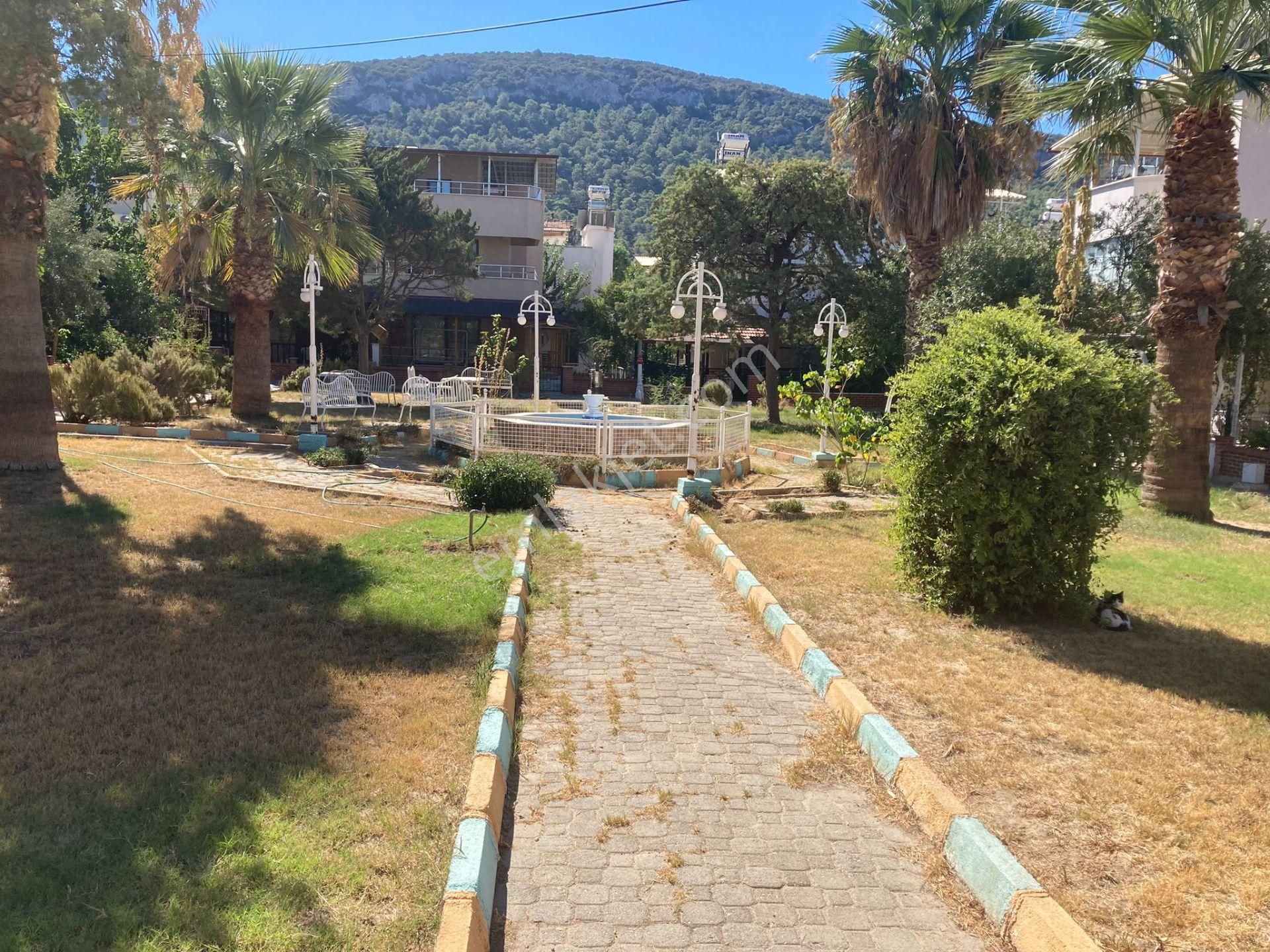 Didim Akbükte Denize 300 Metre Müstakil Bahceli 3+1 Villa - Görsel 26