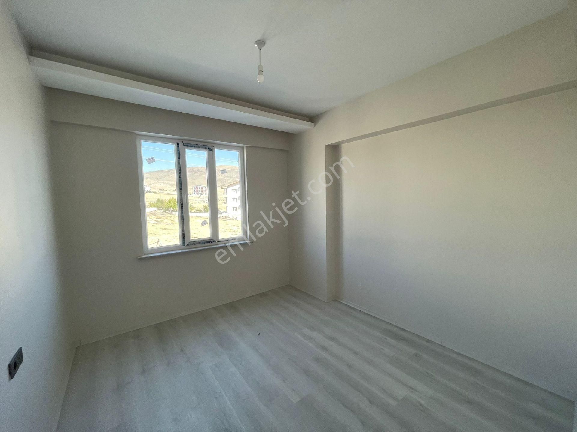 Aktel Gayrimenkulden Sellahattin Eyyubi Mallhasinde Satılık 3+1 Daire - Görsel 10