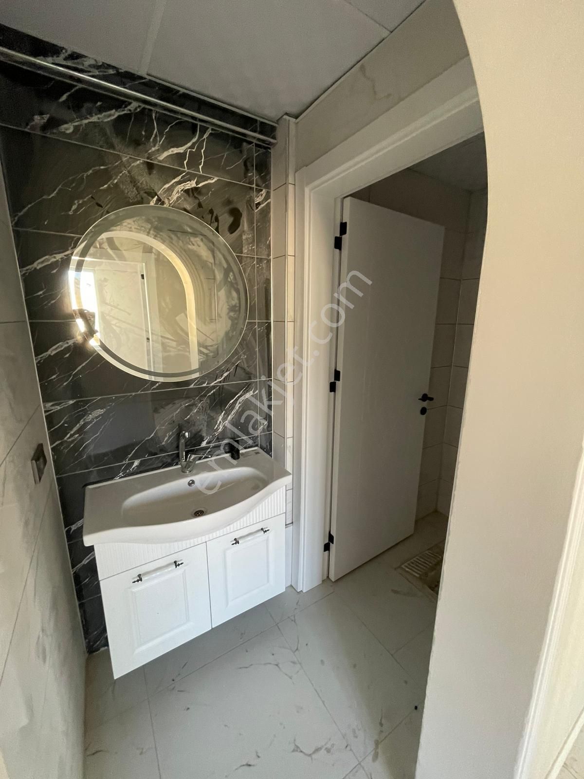 Aktel Gayrimenkulden Sellahattin Eyyubi Mallhasinde Satılık 3+1 Daire - Görsel 22