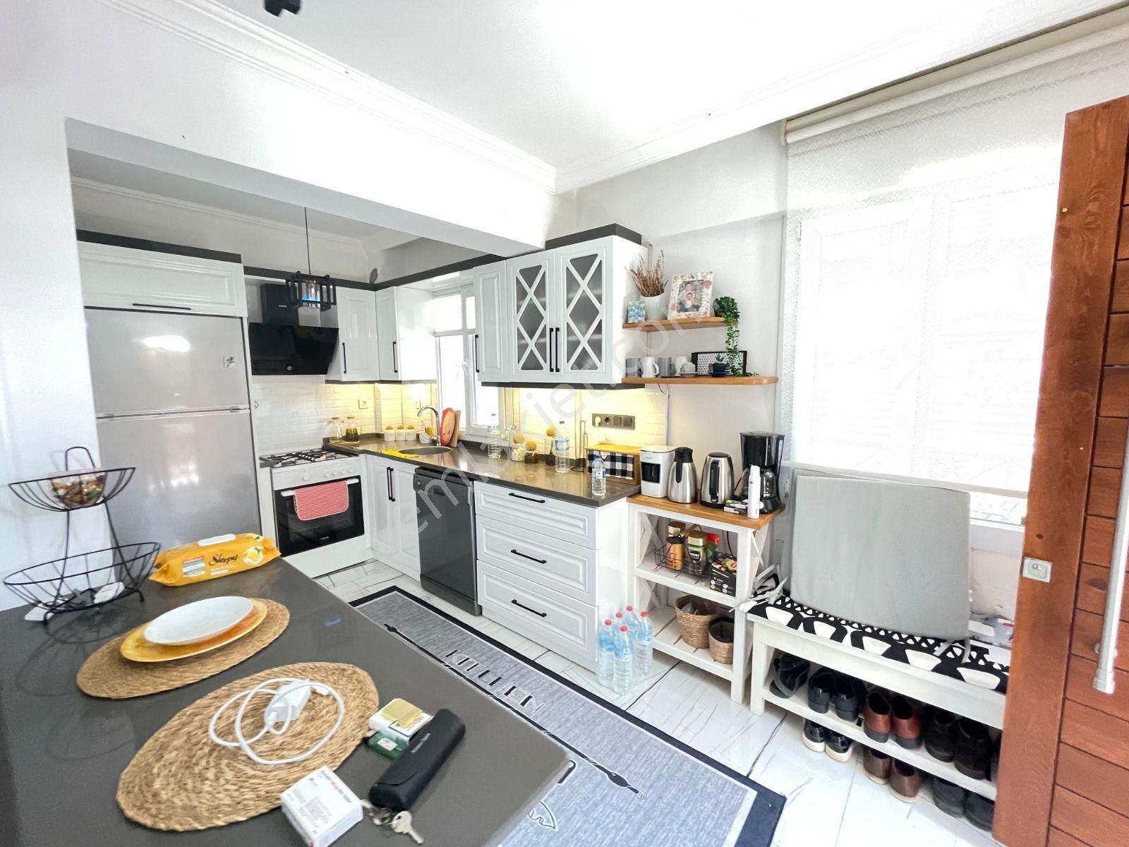 İzmir Seferihisar Doğanbey'de Otoparklı Geniş Bahçeli Ferah Satılık 3+1 Villa - Görsel 13