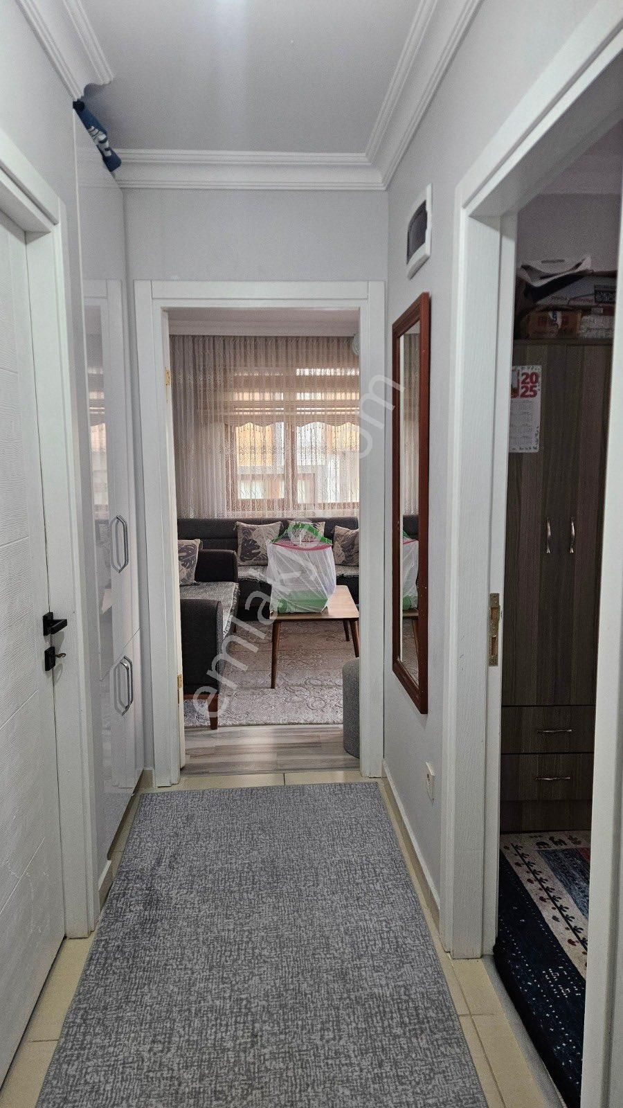 Sancaktepe Abdurrahman Gazi Mahallesi'nde M5 Metro Hattına Köşe İskanlı Arakat Daire - Görsel 4