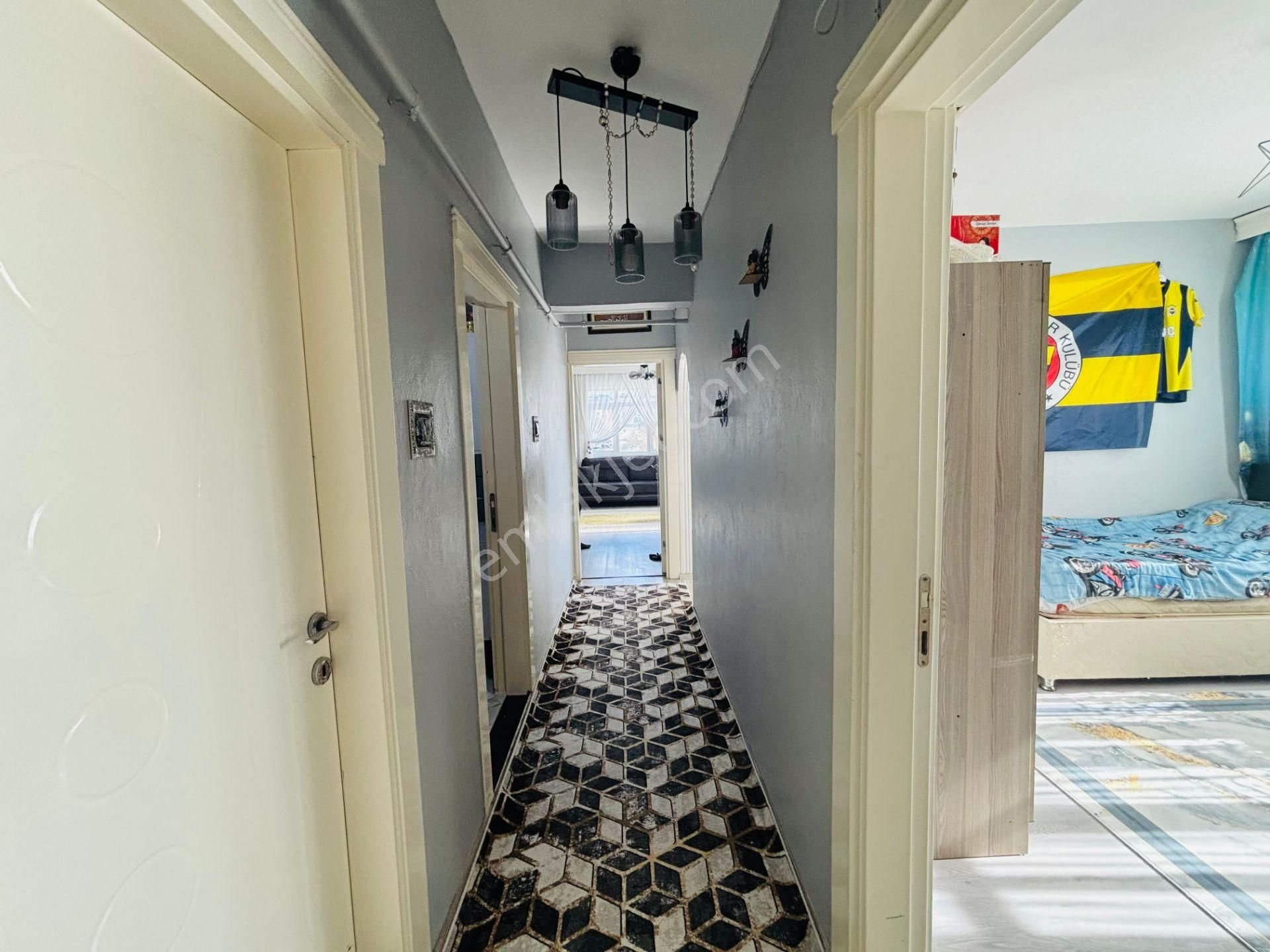 Güven'den Tepe Yolu Üstünde Cadde Yanı Ara Kat 2+1 Daire - Görsel 24