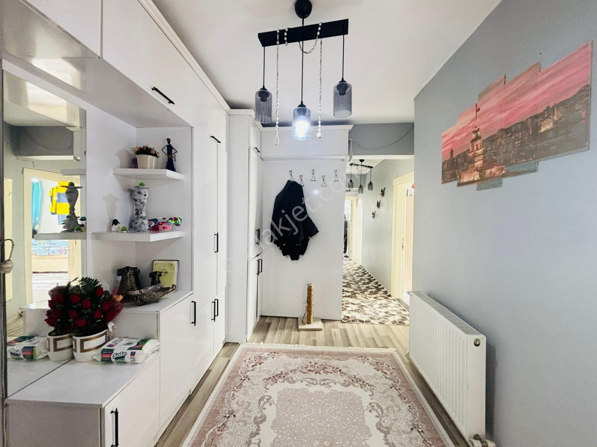 Güven'den Tepe Yolu Üstünde Cadde Yanı Ara Kat 2+1 Daire - Görsel 19