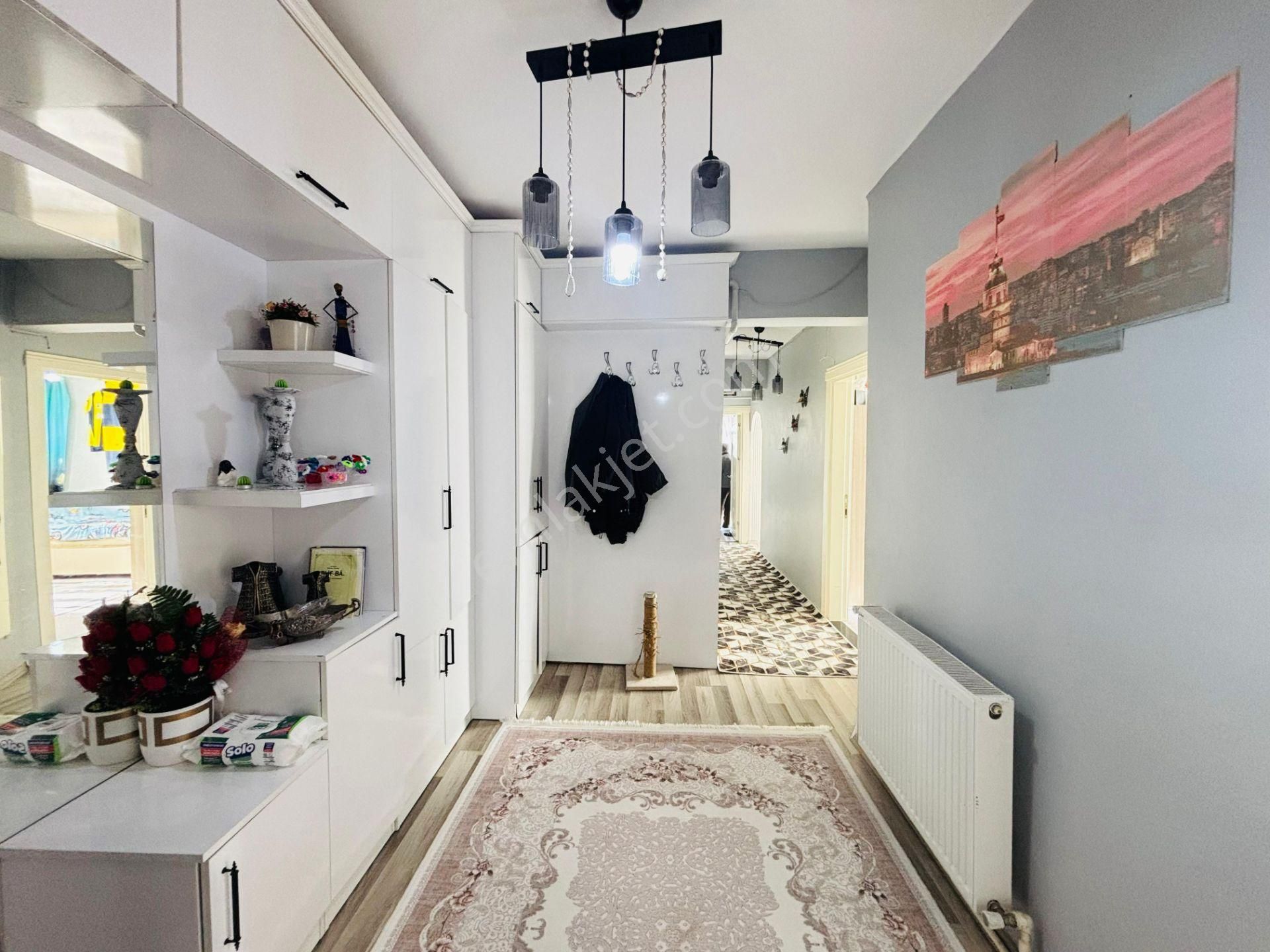 Güven'den Tepe Yolu Üstünde Cadde Yanı Ara Kat 2+1 Daire - Görsel 17