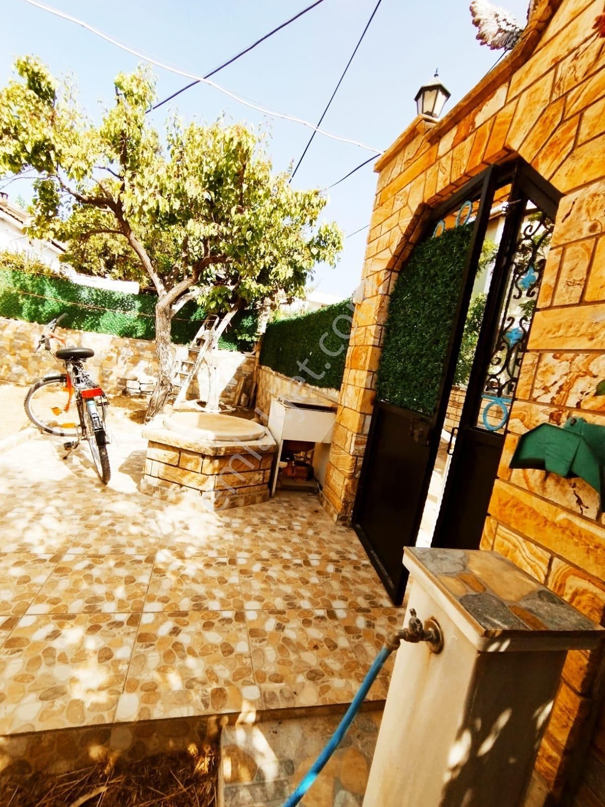 Lidya'dan Avşa Adasında Denize 100 Mt Mesafede Müstakil Villa - Görsel 4