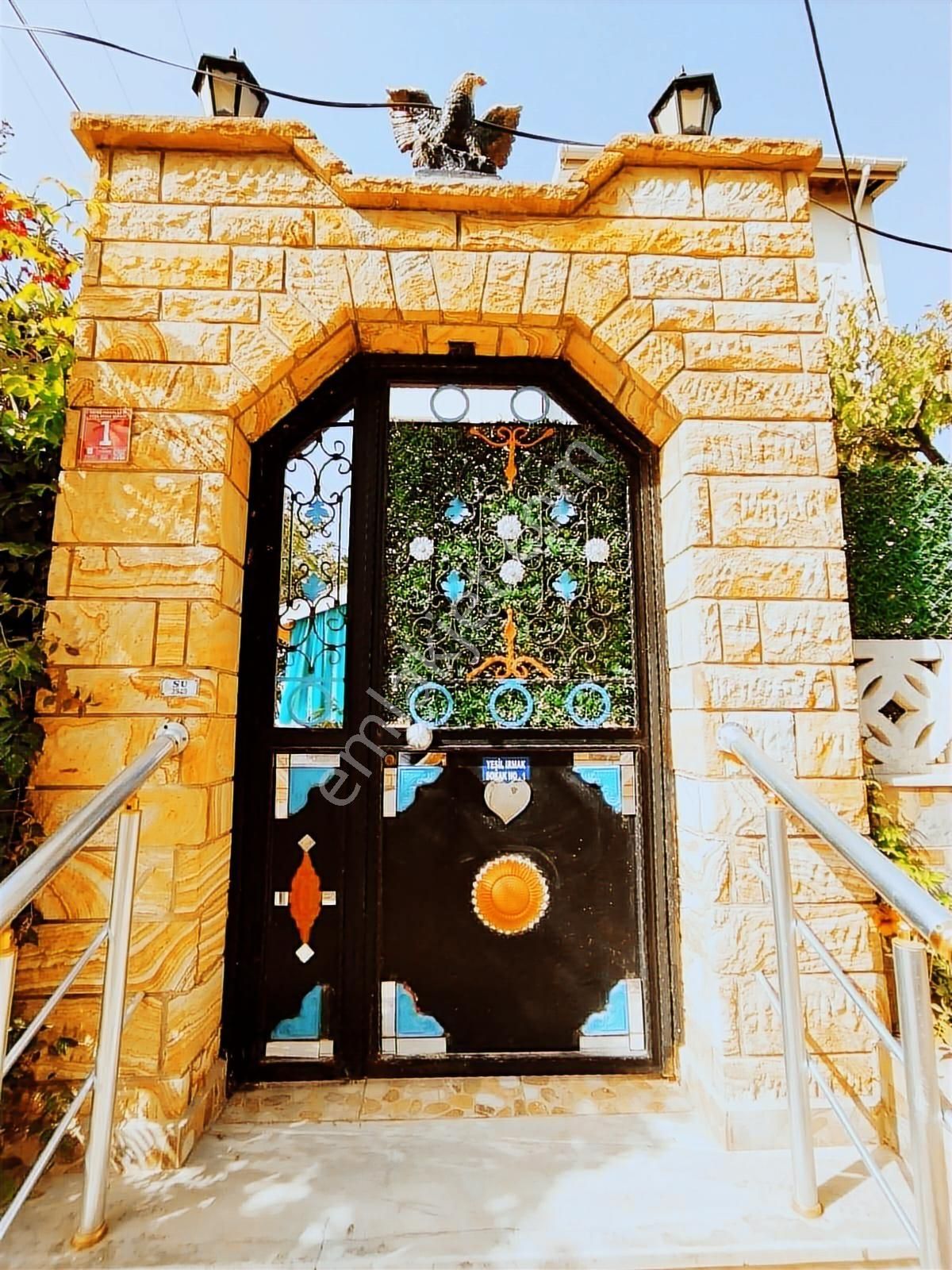 Lidya'dan Avşa Adasında Denize 100 Mt Mesafede Müstakil Villa - Görsel 13