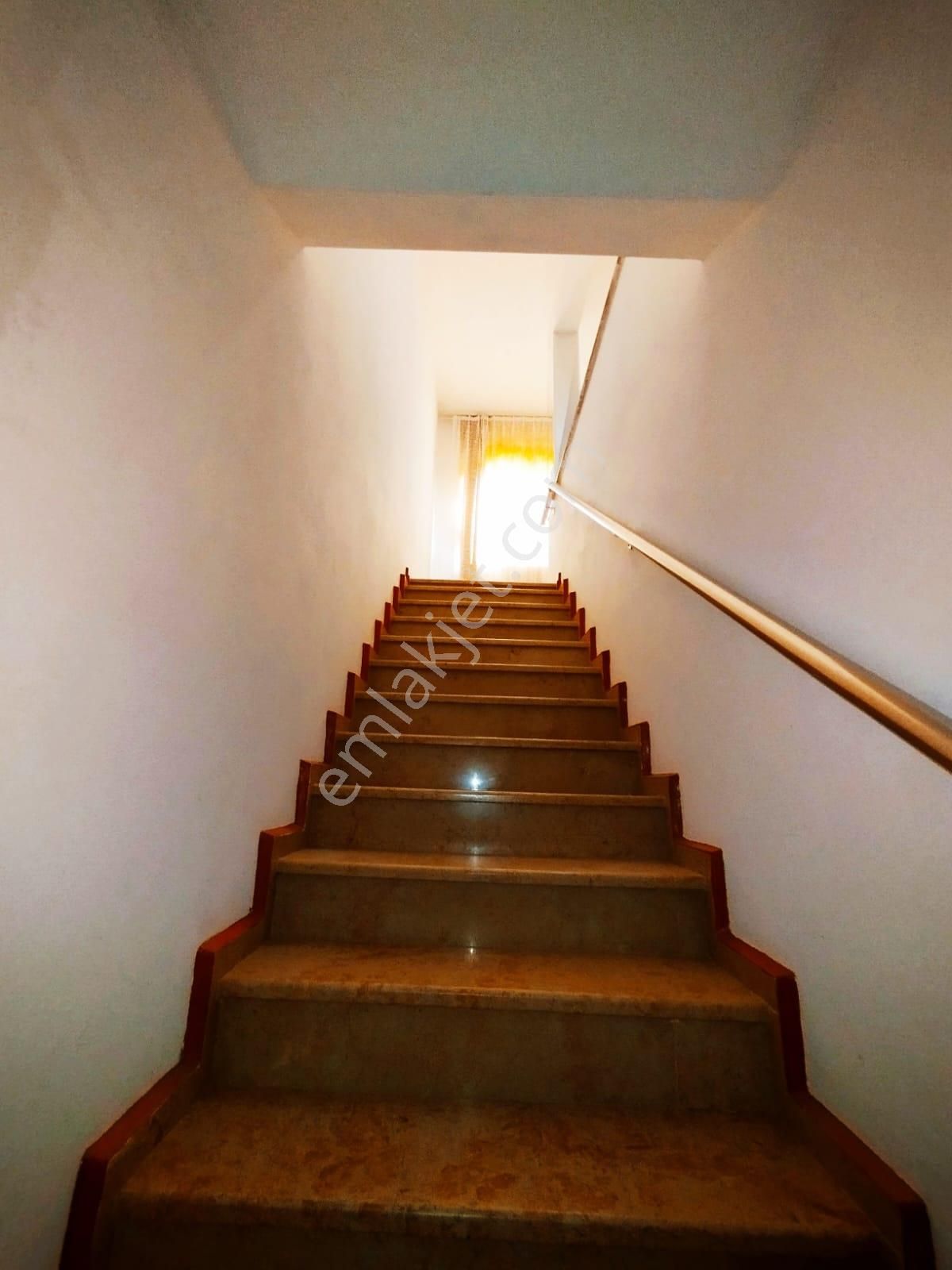 Lidya'dan Avşa Adasında Denize 100 Mt Mesafede Müstakil Villa - Görsel 27