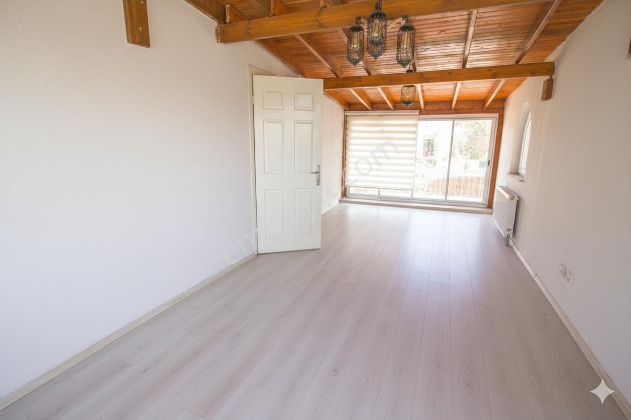 Smyrna Team' Den, Kuşadası Karaova' Da Deniz Manzaralı Havuzlu 4+1 Villa - Görsel 20