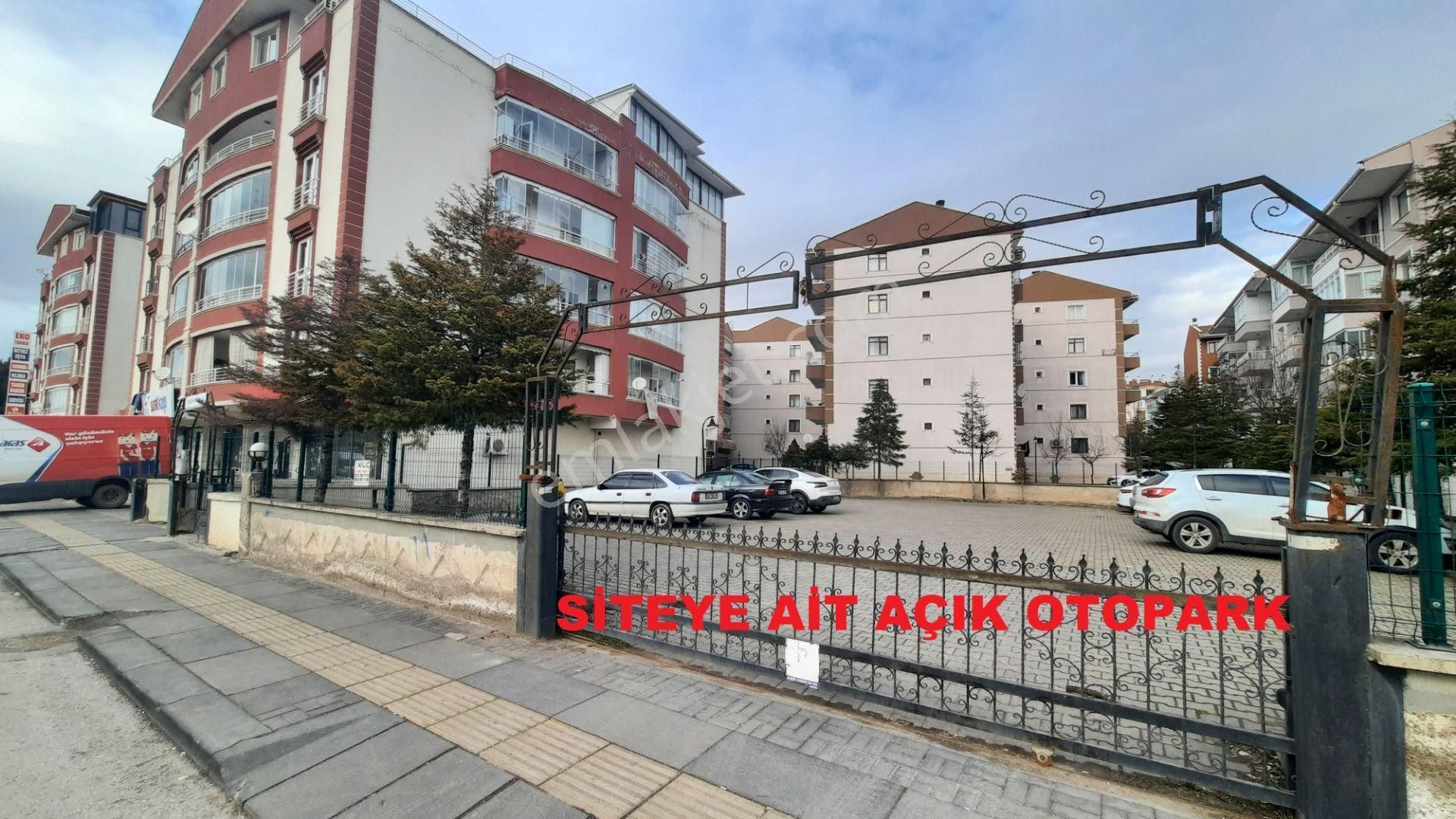 Akif'ten Törekent'te 3+1 G/b Cephe Katta Asansörlü Satılık Daire - Görsel 32