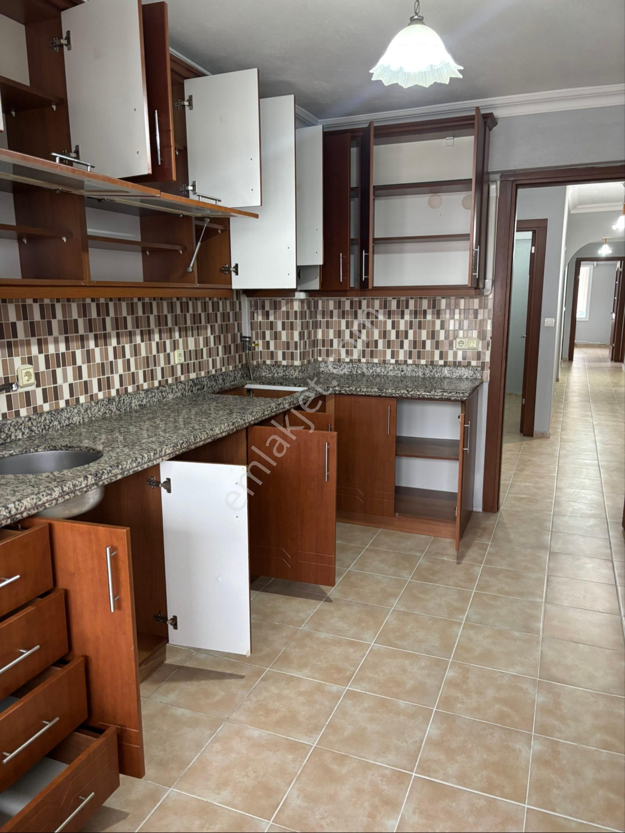 Bergama-gaziosmanpaşa Mahallesinde,kiralık Daire - Görsel 16