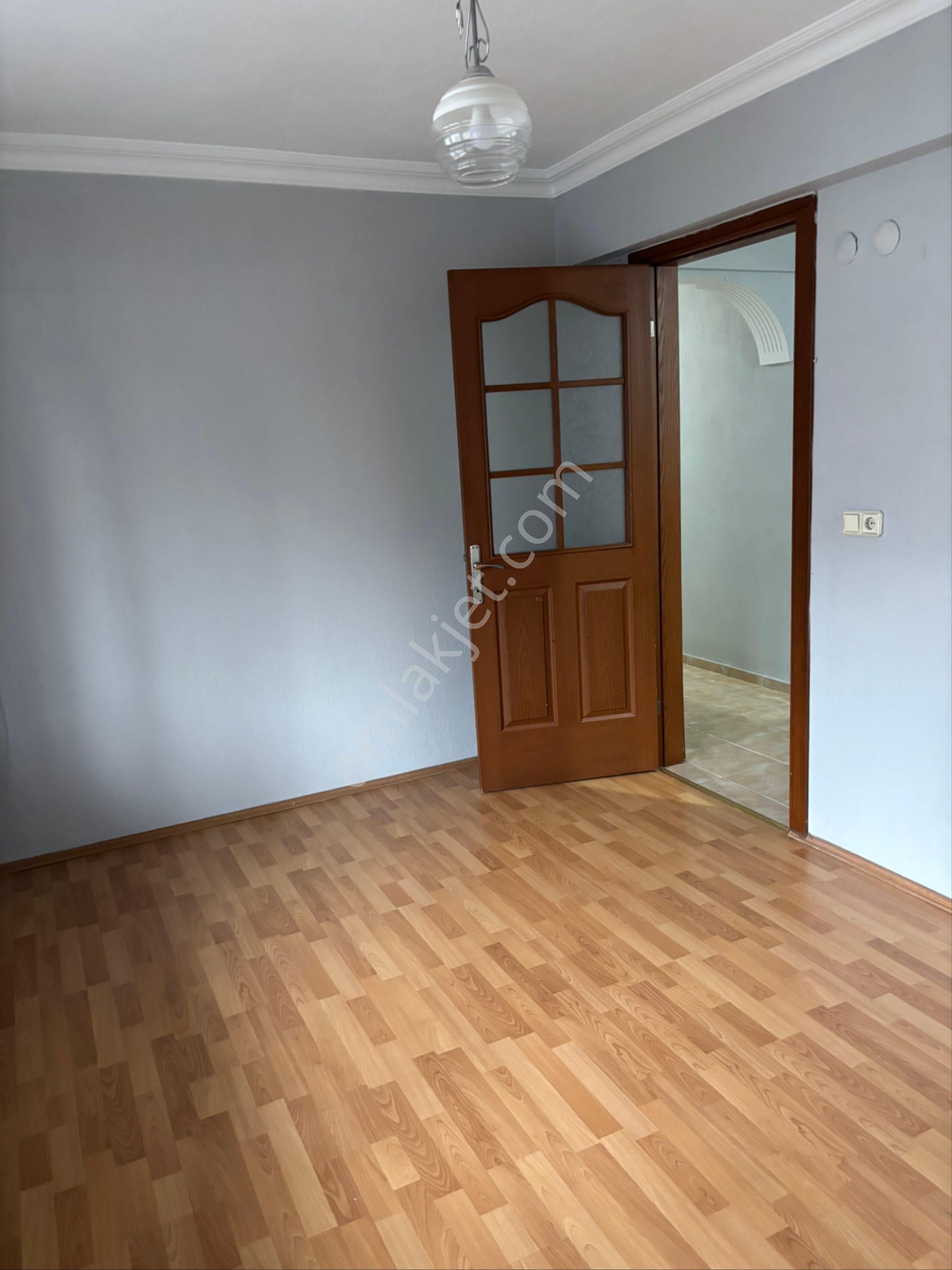 Bergama-gaziosmanpaşa Mahallesinde,kiralık Daire - Görsel 12